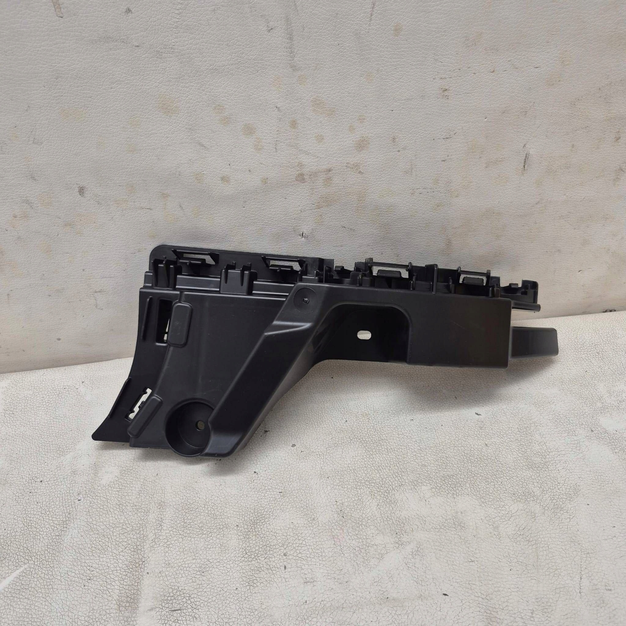 SEAT IBIZA V 6F0 17- Support Support plaque Pare choc Droite Arrière