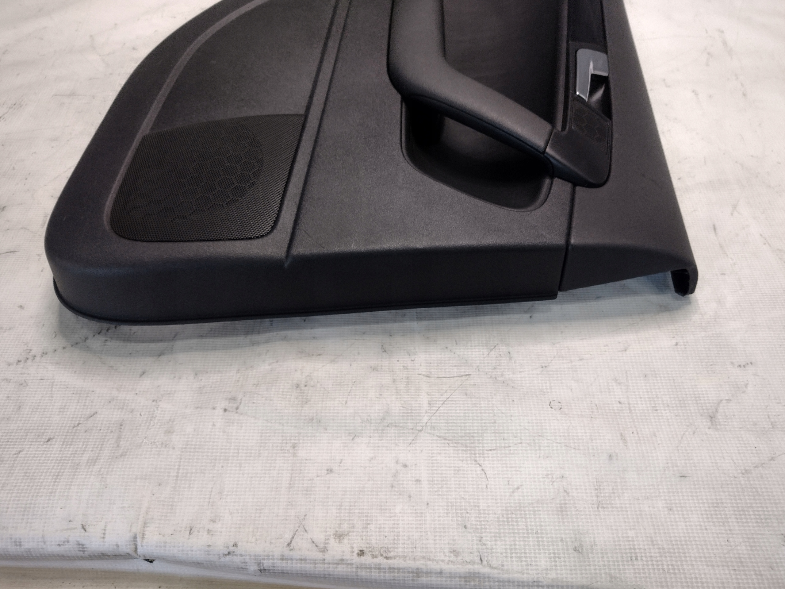 side door left rear part leather Audi A3 8P Sportback 5D 8P4867305
