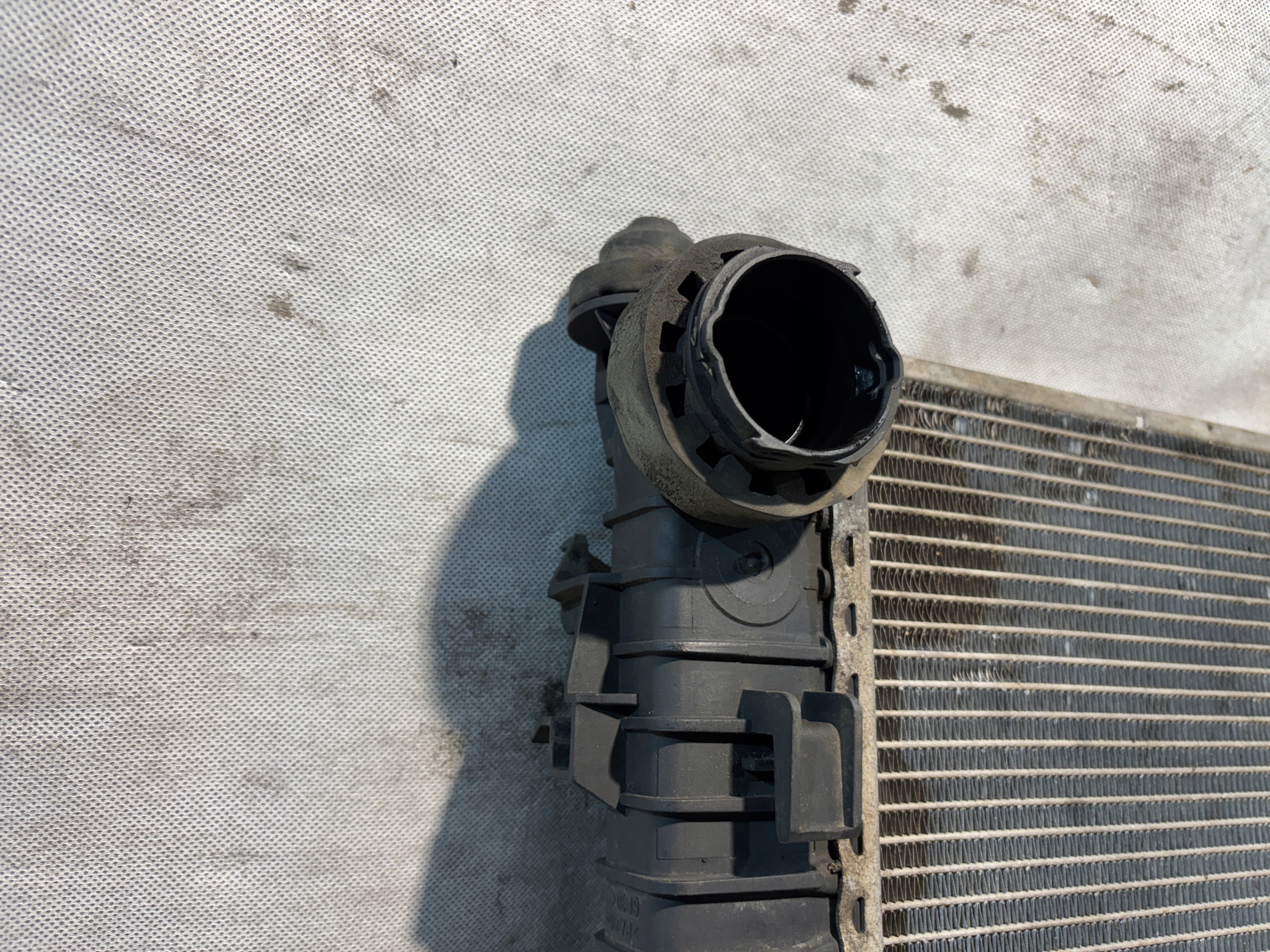 water cooler Mercedes W203 2,2CDI A2035000603