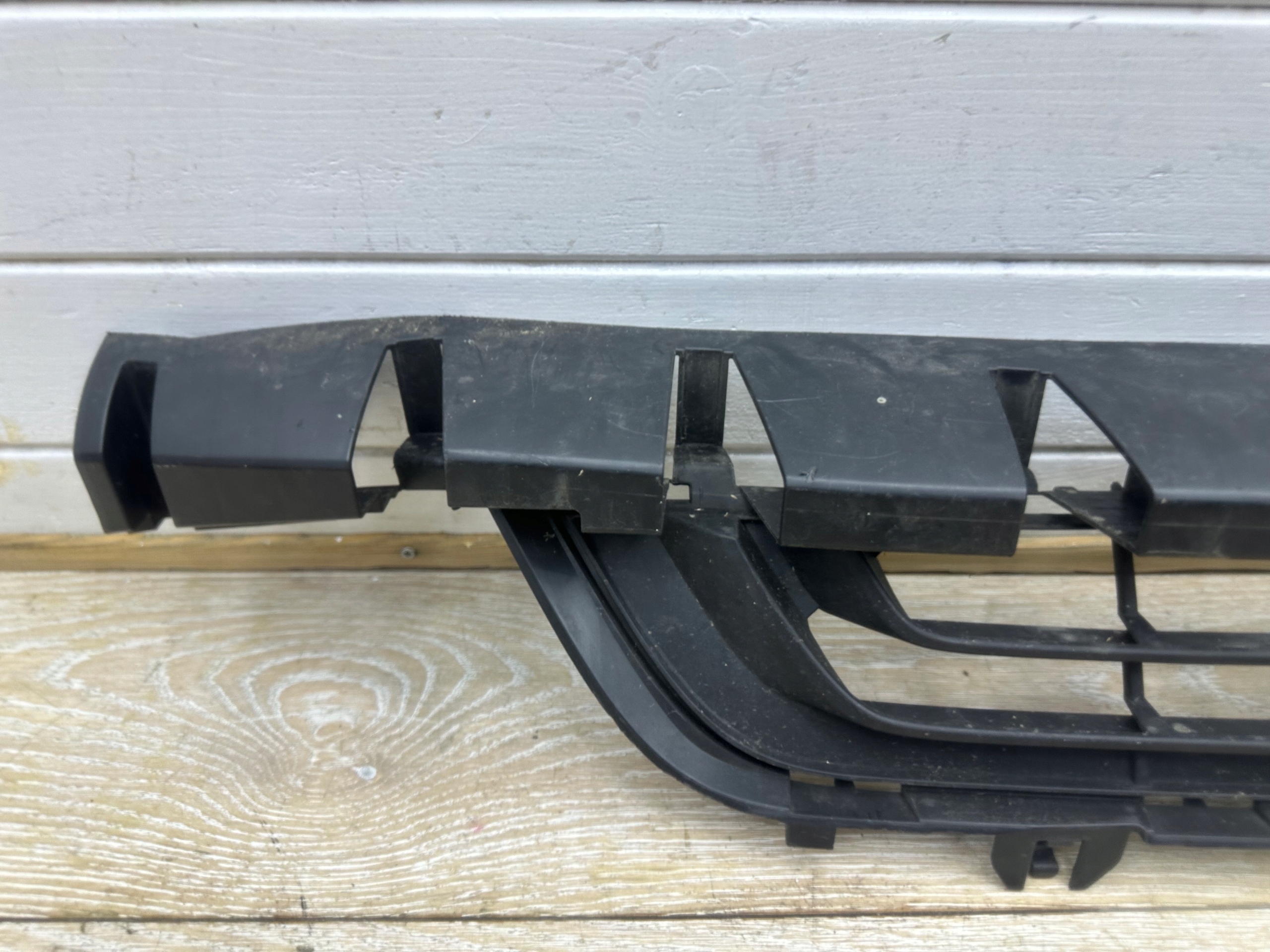 grille grid of a bumper front BMW I3 I01 2013-2017 7296819