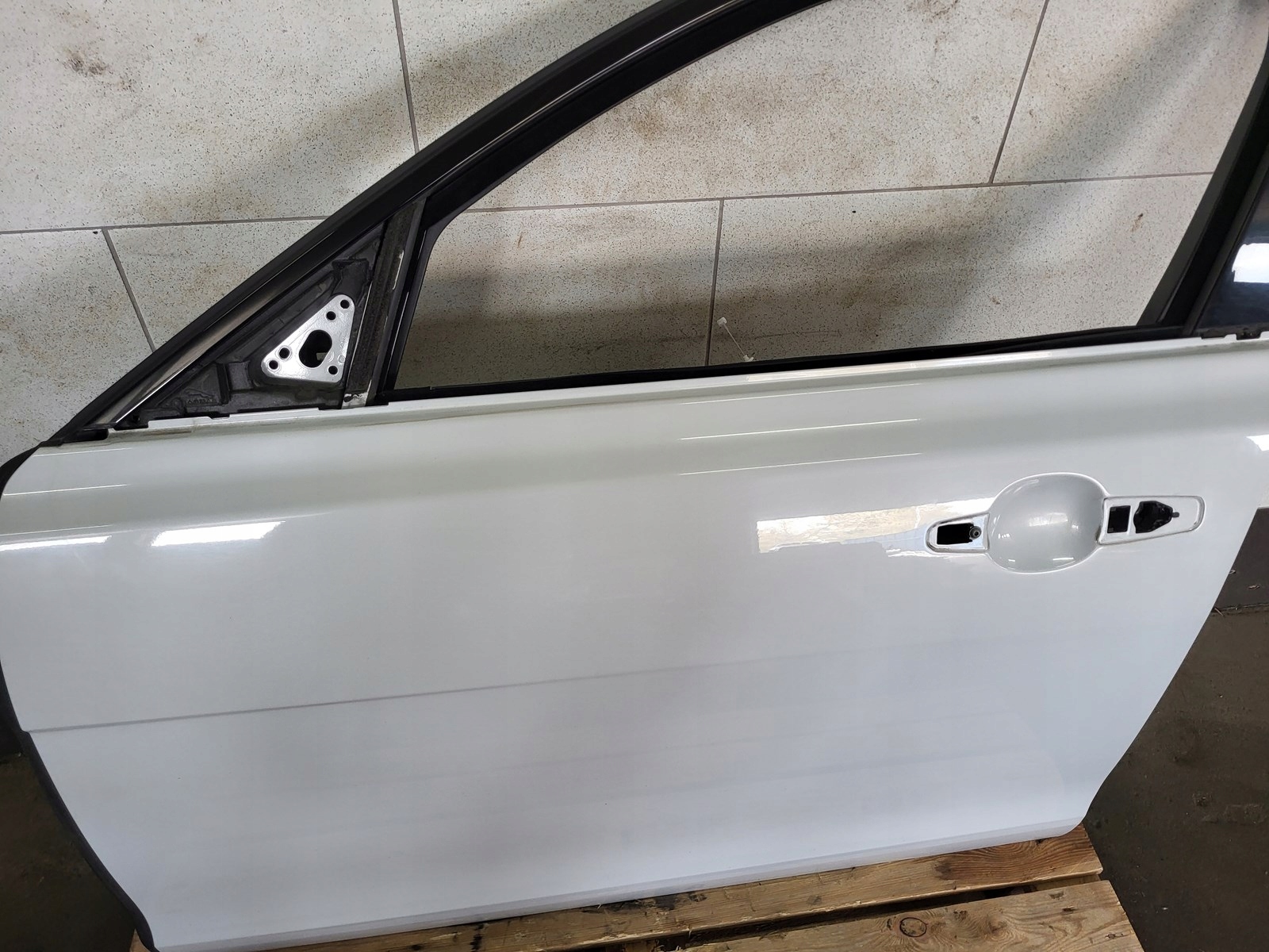 door left front left front LRC JAGUAR XF II X260