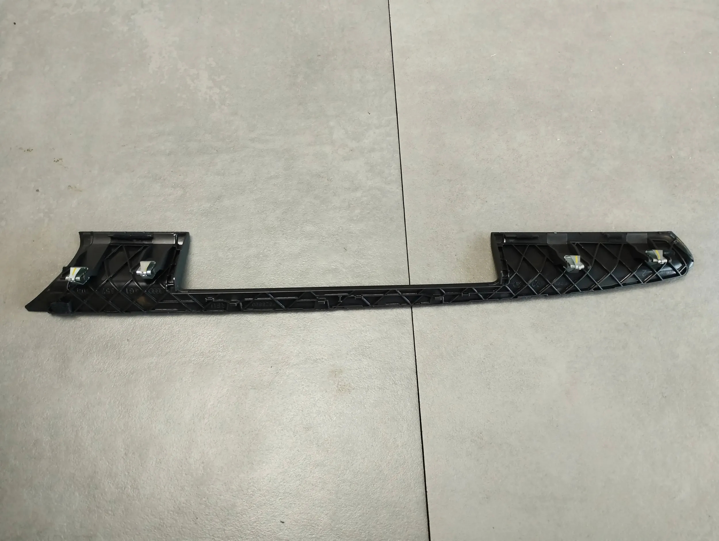Audi A6 C7 4G Moulage du tableau de bord Console 4G1857304