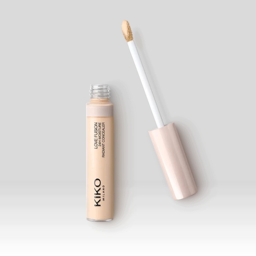 Kiko Milano Love Fusion Moisture Radiant 8ml 02 Light Sand 1 ks