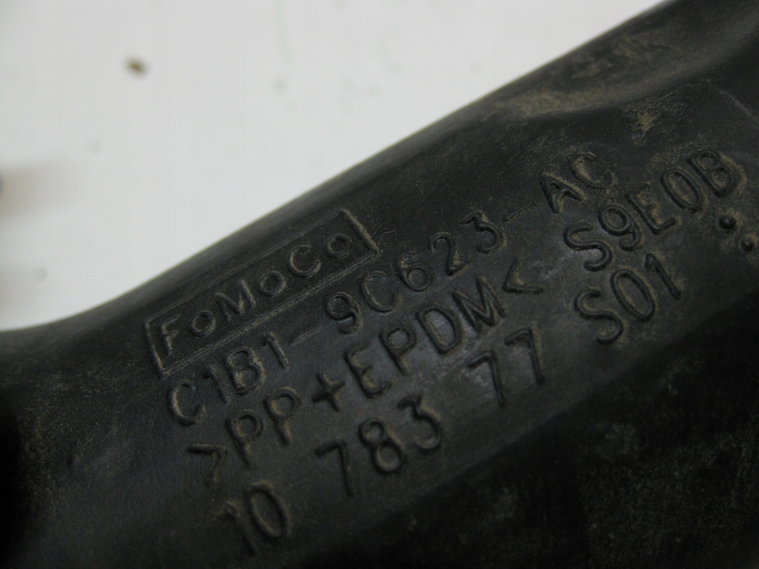 FORD B-MAX 13R 1.0EB pipe air hose C1B1-9C623-AC