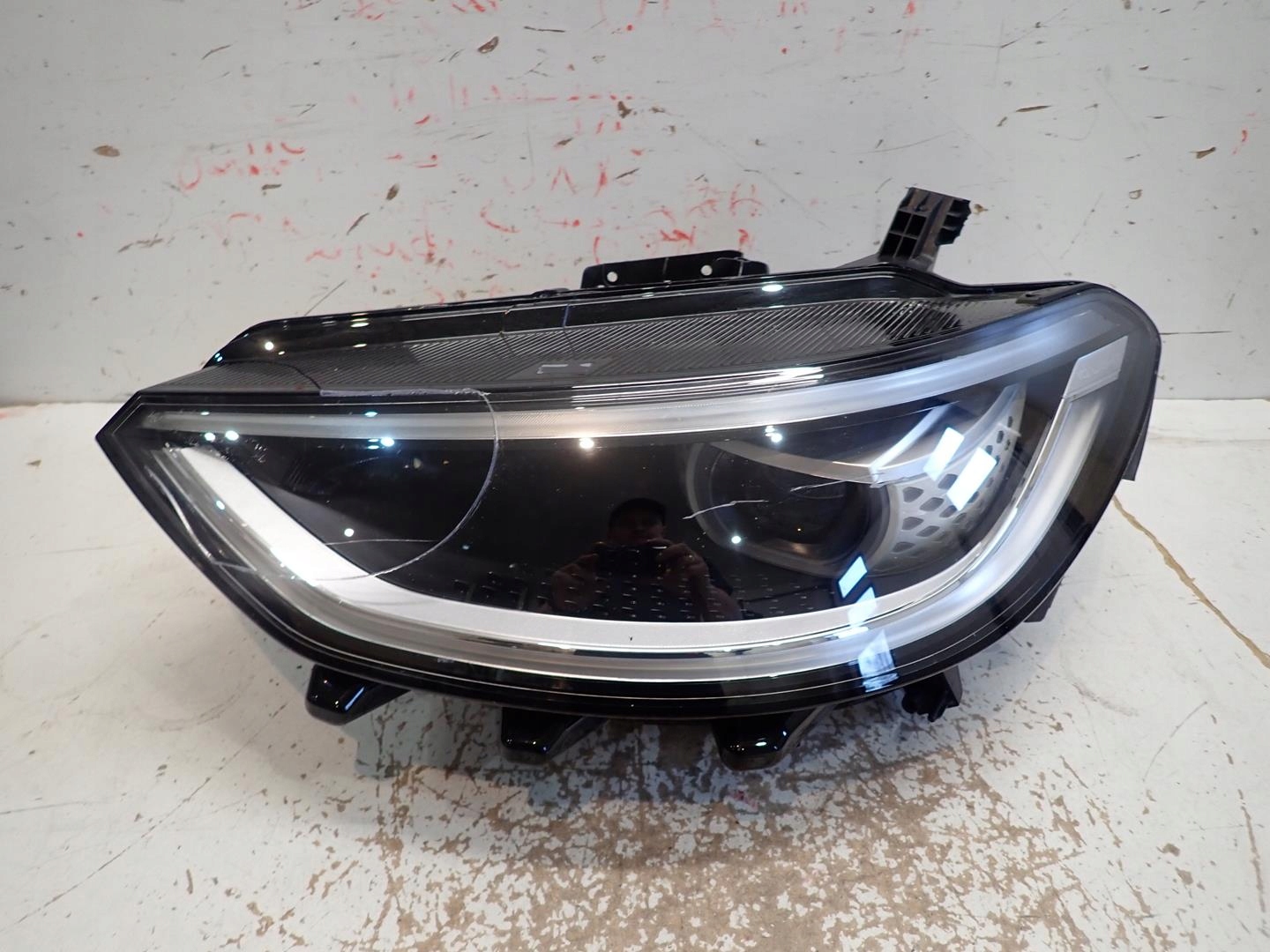 light front front left VW ID3 2020- FULL LED