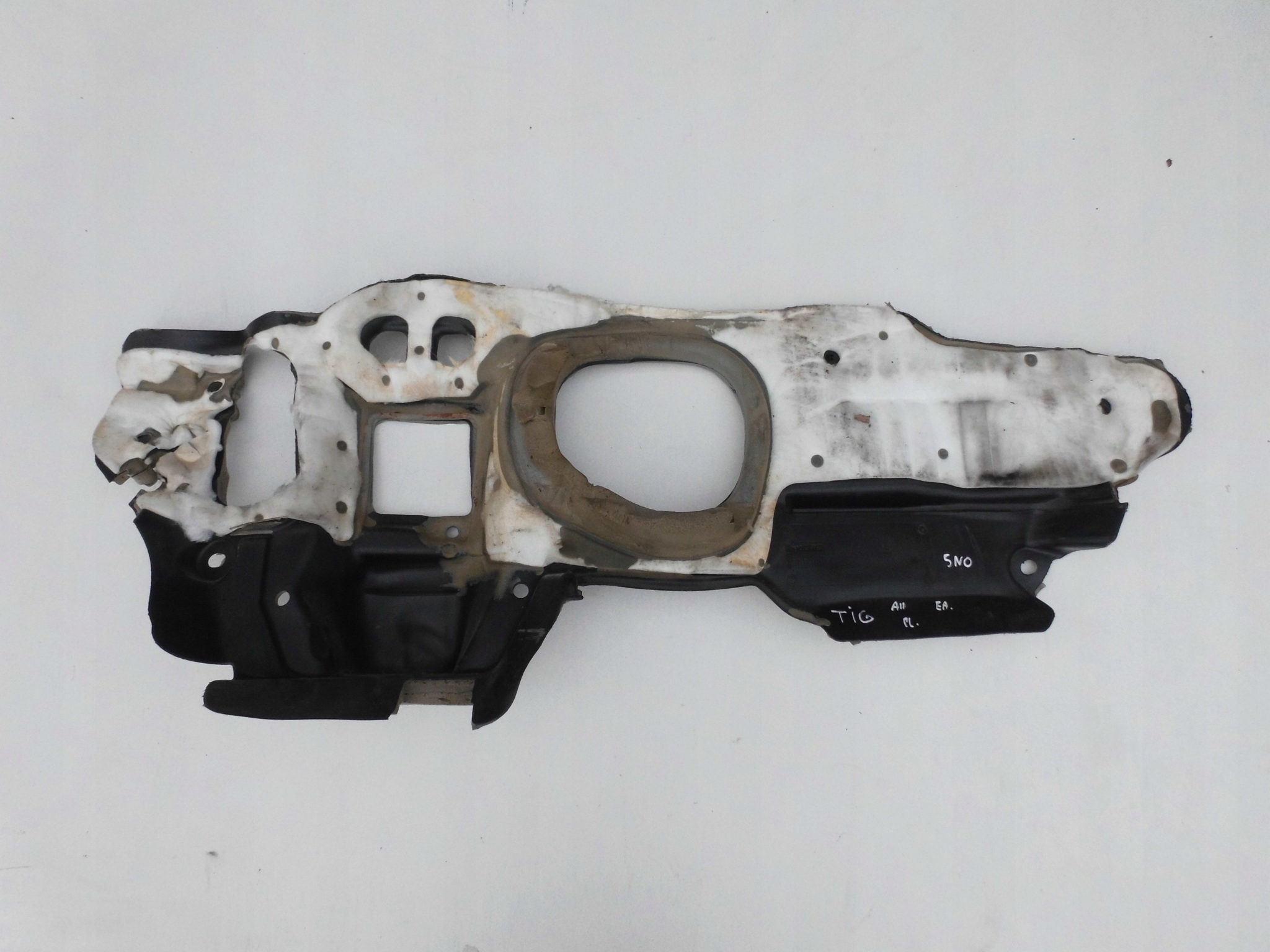 5N1863248A - ЗВУКОИЗОЛЯЦИЯ ПЕРЕГОРОДКИ VW TIGUAN 5N