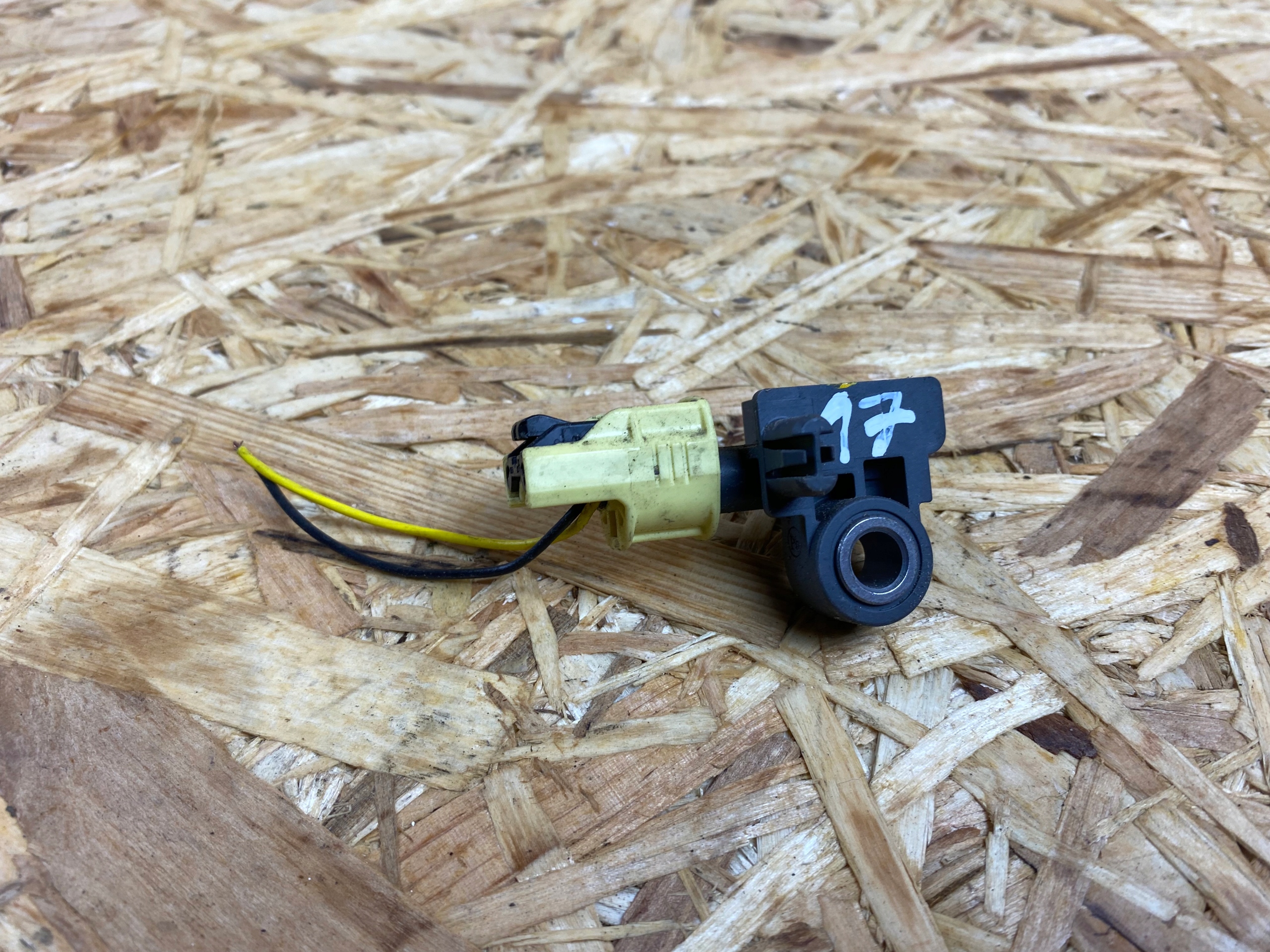 Датчик удара KIA HYUNDAI 95920-C1000