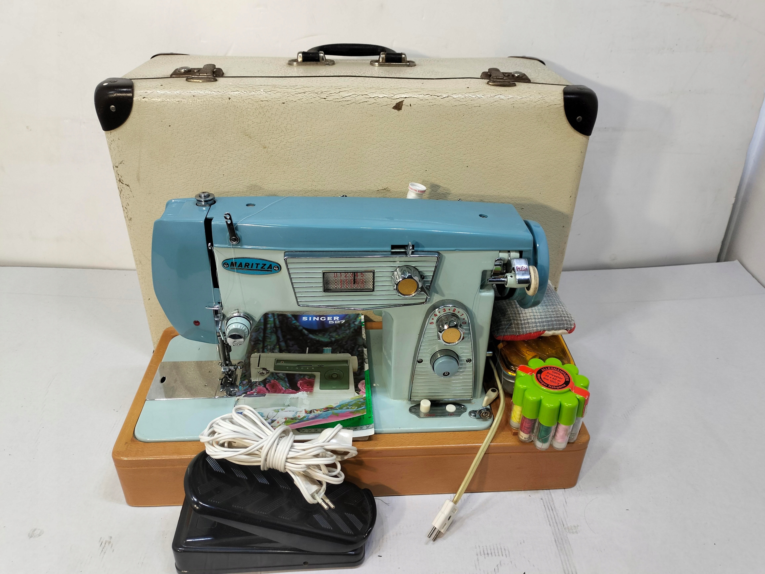 STARA MASZYNA DO SZYCIA MARITZA ANTYK