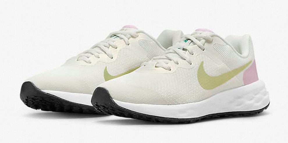 Buty Damskie Nike Revolution 6 Nn Se Sportowe DR9980-115 r. 35,5