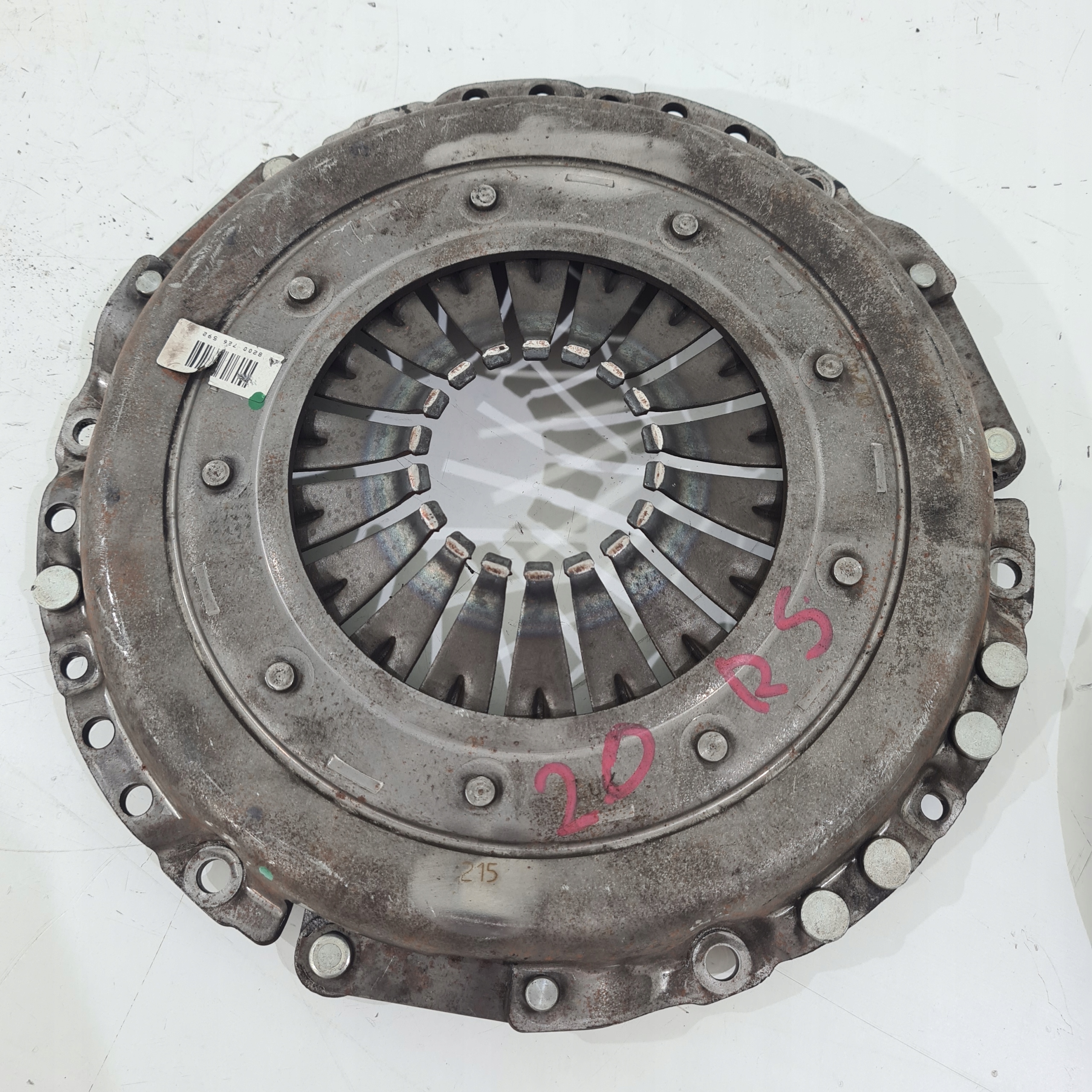 EMBRAYAGE (DISQUE + DE PRESSION) CLIO RS 2.0 16V 8200726592 8200581886