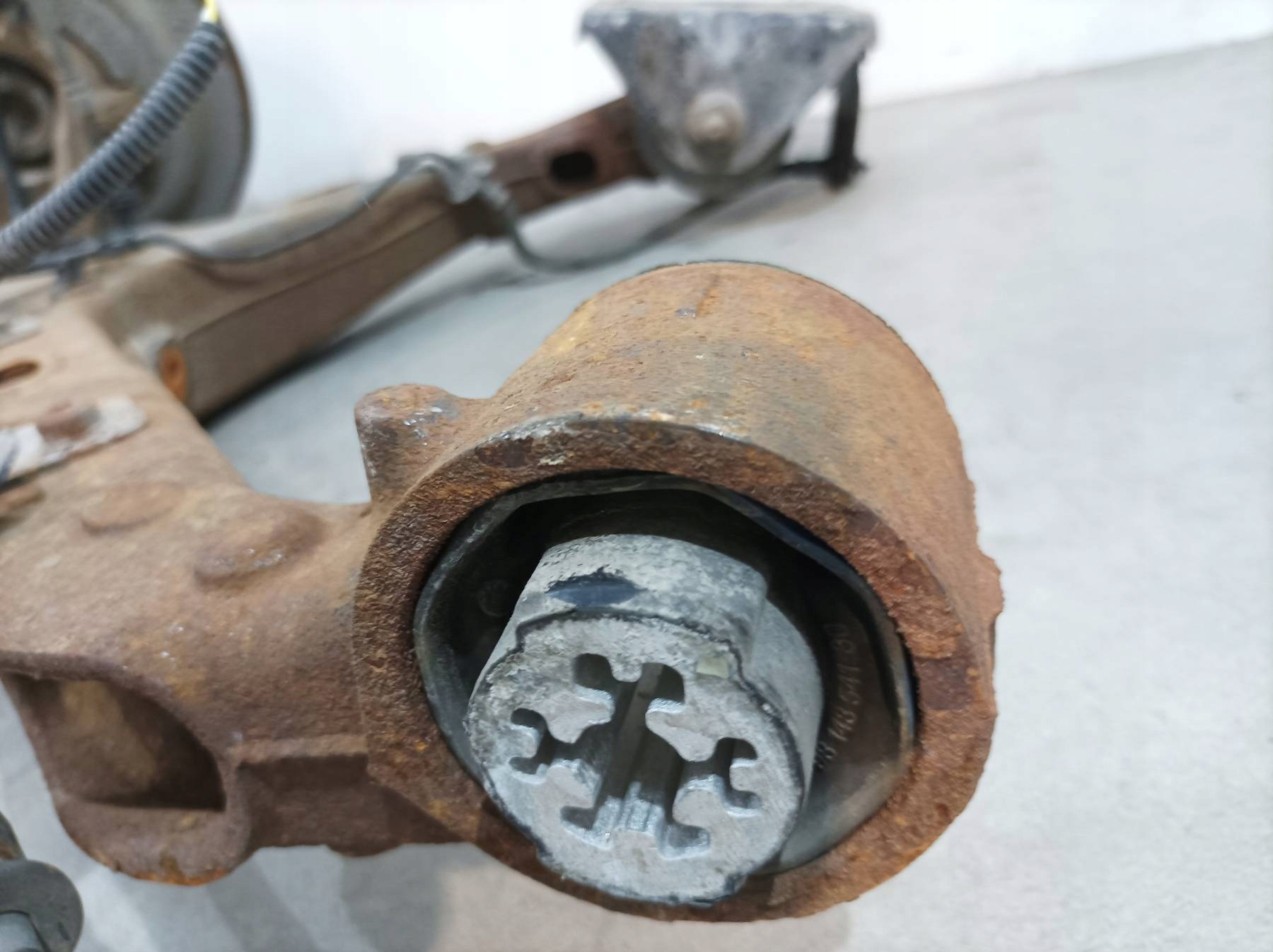swing arm left rear part EXPERT Toyota ProAce II (2016- )