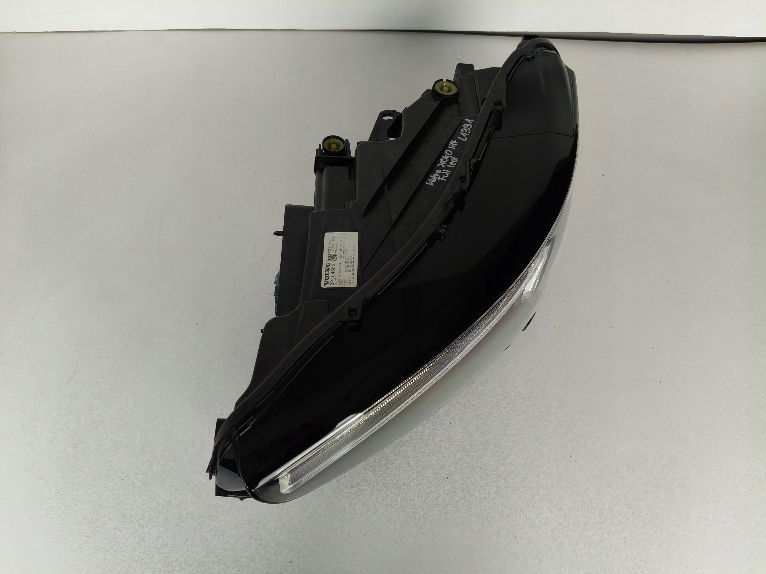light left REFLEKTOR VOLVO XC40 22- LIFT C40 FULL LED