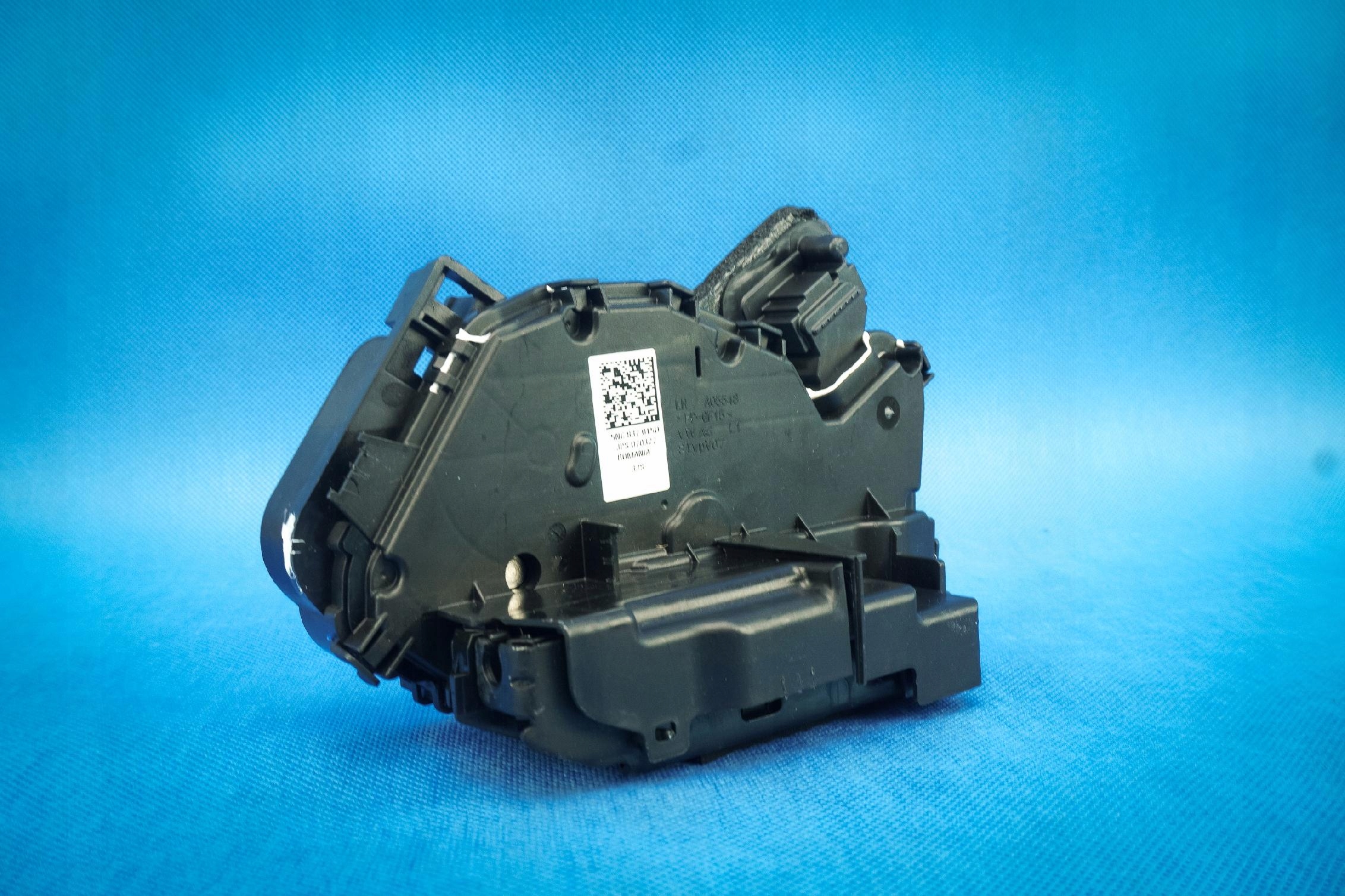 lock door front VW Tiguan 5NA 5NC837015D new