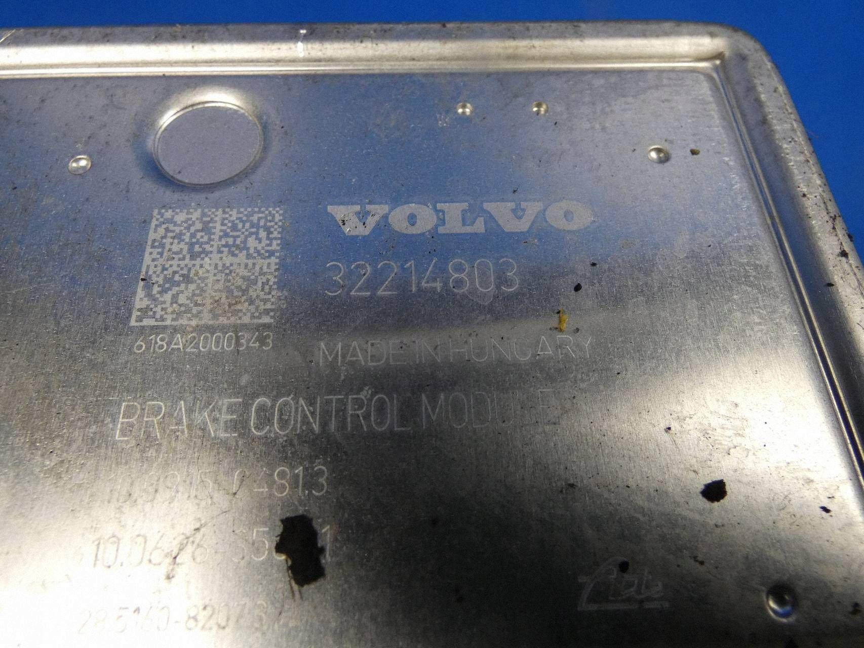 VOLVO V60 II S60 III 18- XC60 II pump control unit ABS