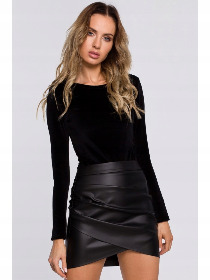 Velurové body s dlouhými rukávy černé