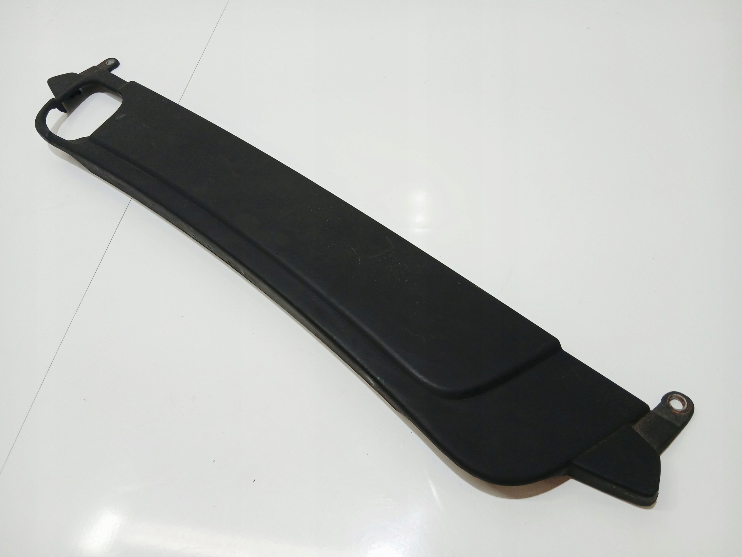 krytka stěny předního BMW E60 E61 N47 2.0D 7803340 (0005152)