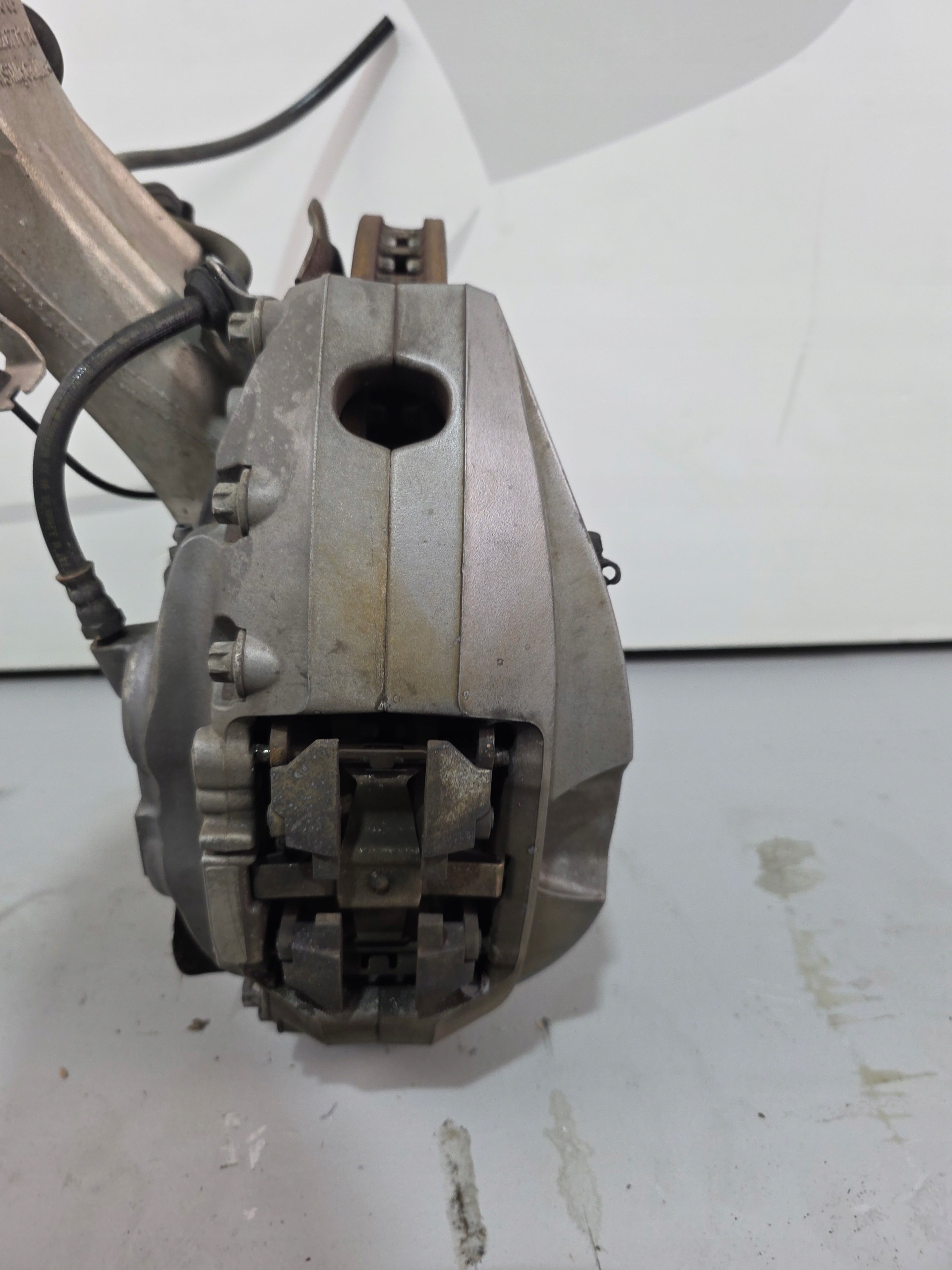 swing right front BMW G05 G06 G07 6876656
