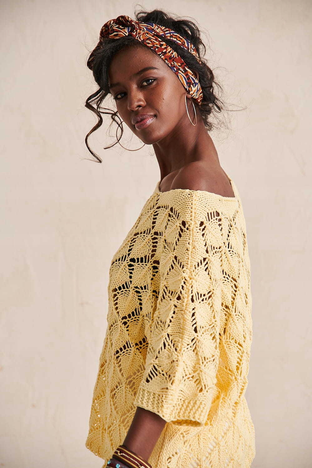 BLUE SHADOW SWETEREK SUU BANANOWY Rozmiar 36/38