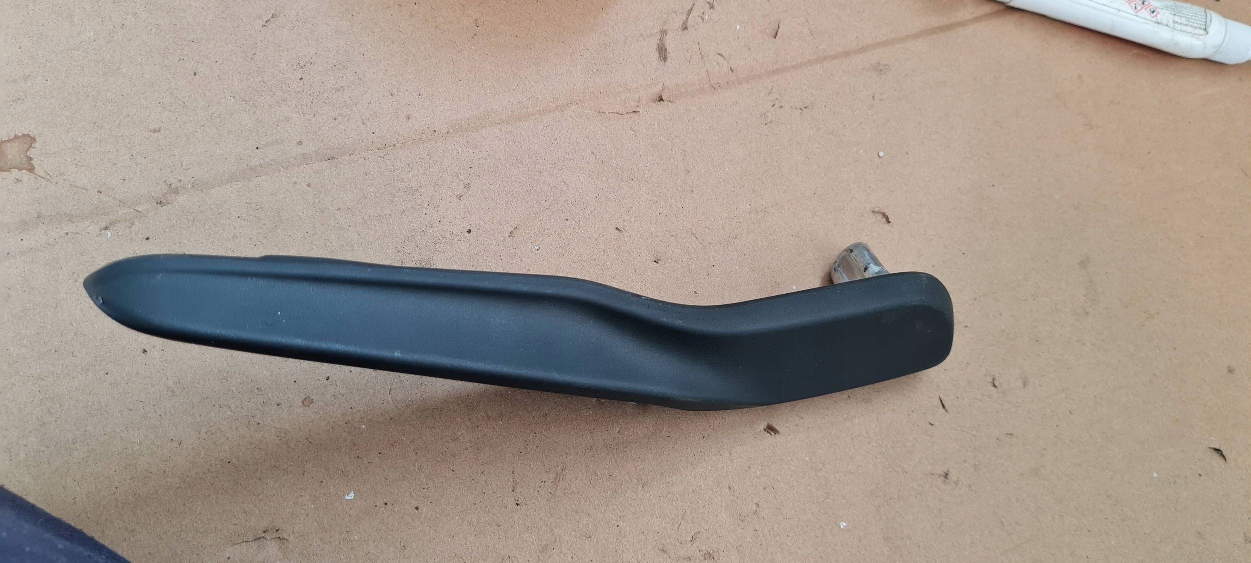 A5 8W LIFT handle bracket seat GORA DOL right right front 8W0881254 A4 B9