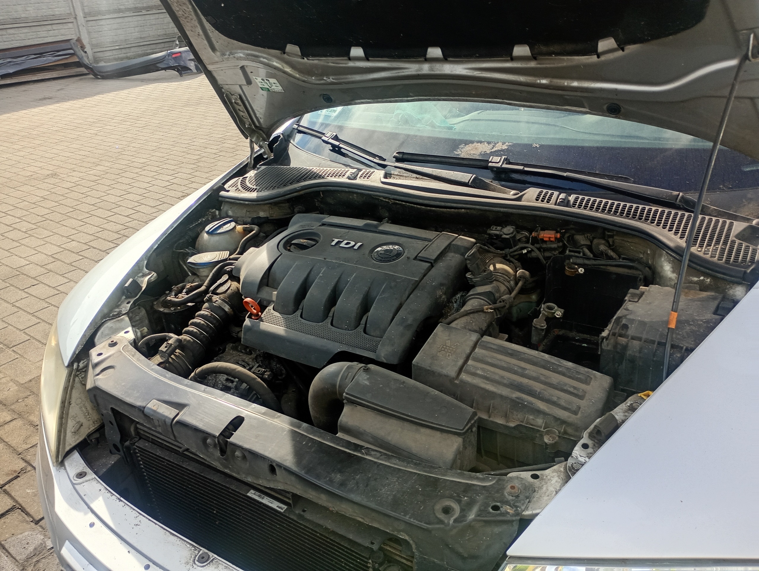 head. Skoda Octavia 2 II 04-13 2.0 TDI
