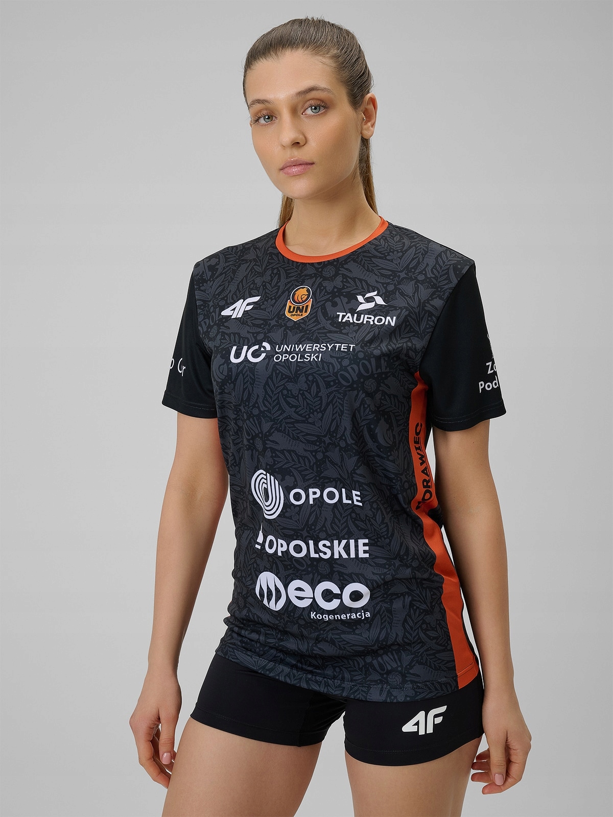 4F Tričko Černá L