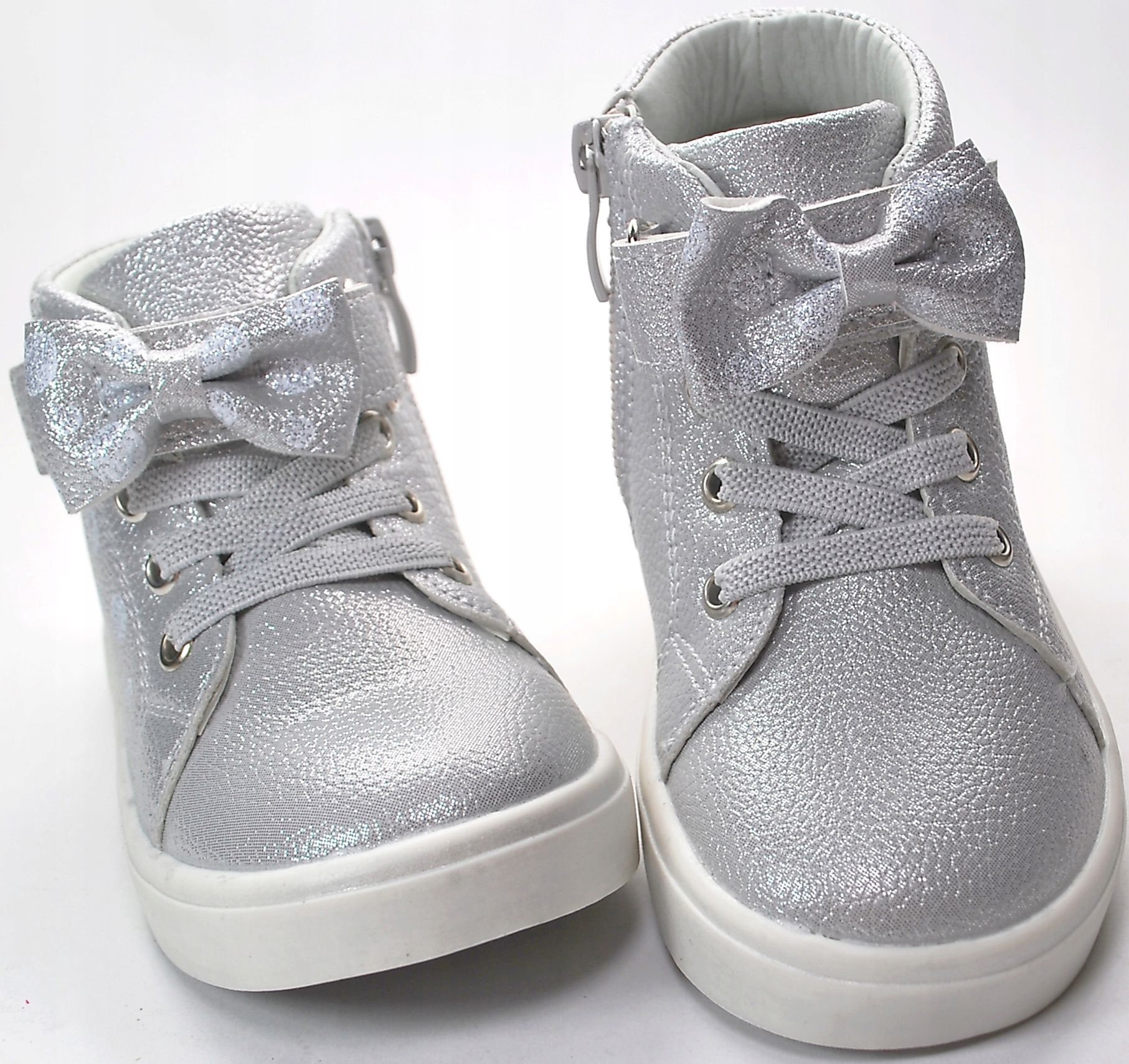 SREBRNE BOTKI TRZEWIKI wkł profil skóra suwak r 25 Marka Clibee