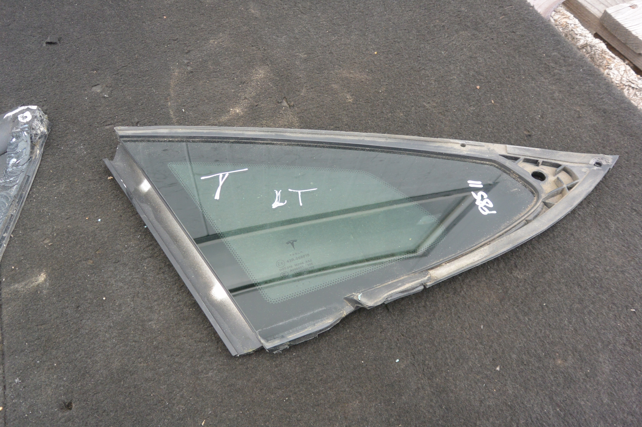 window bodywork rear part right left TESLA MODEL S