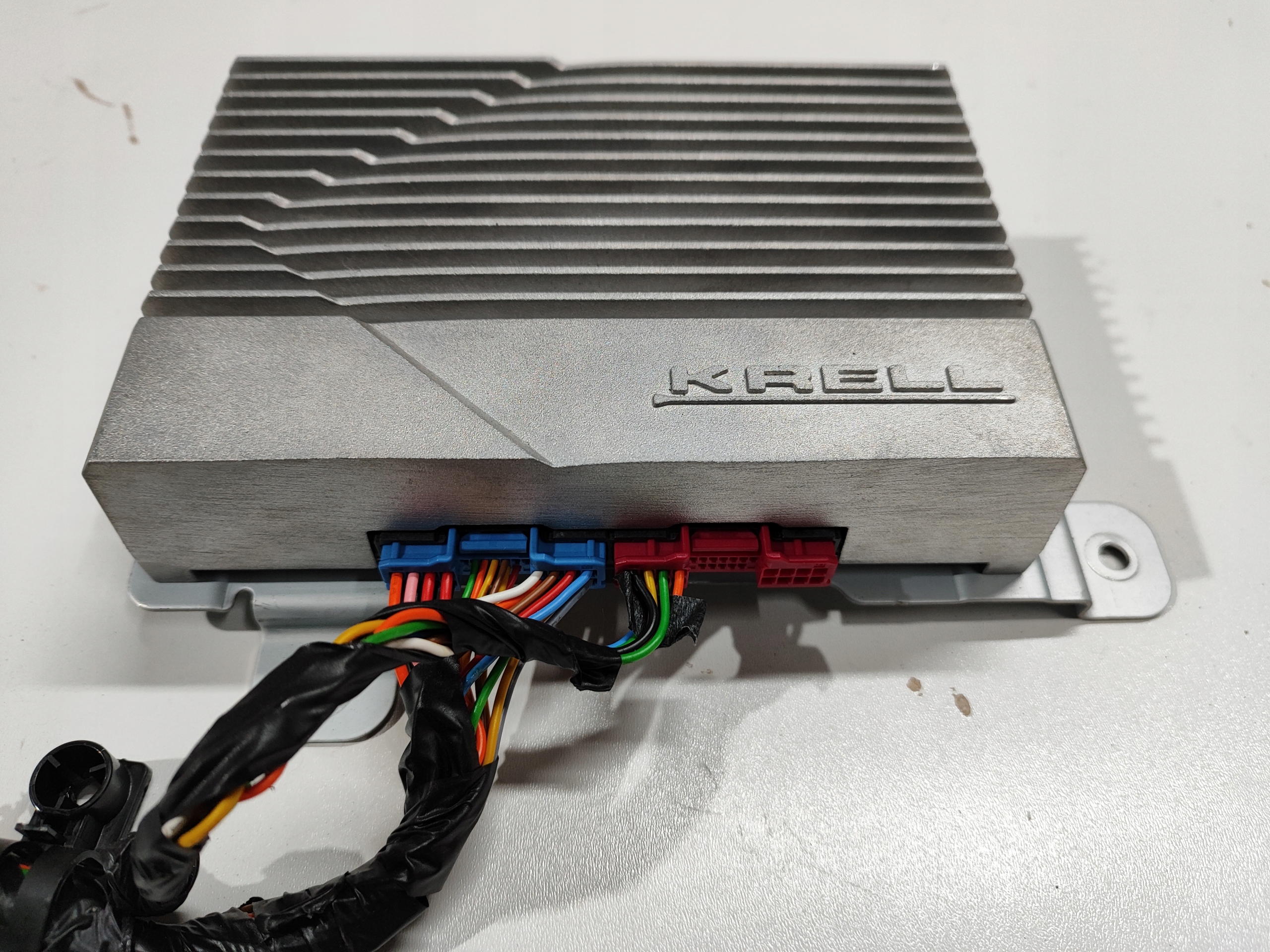 TUCSON III RADIO NAGŁOŚNIENIE GŁOŚNIKI WZMACNIACZ Producent części Hyundai OE