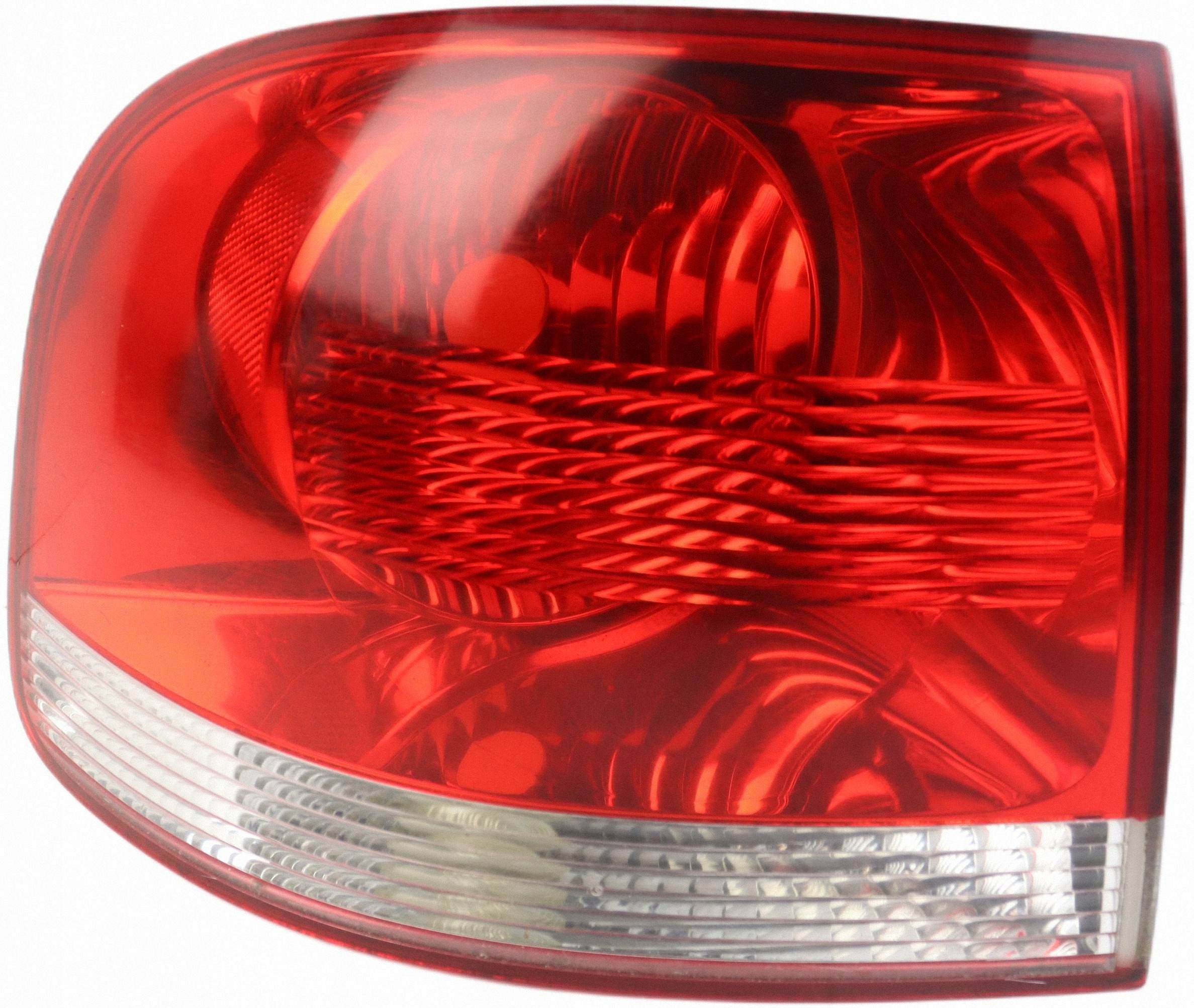 VW TOUAREG and light left rear part rear 7L6945095L