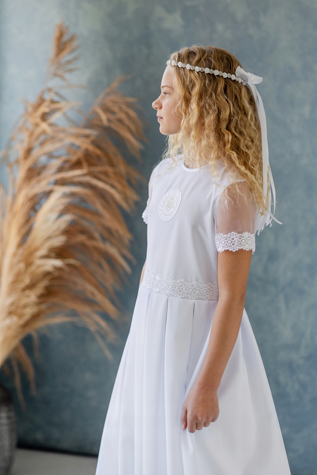 Sukienko - alba komunijna dla dziewczynki - r. 128 Marka bez marki