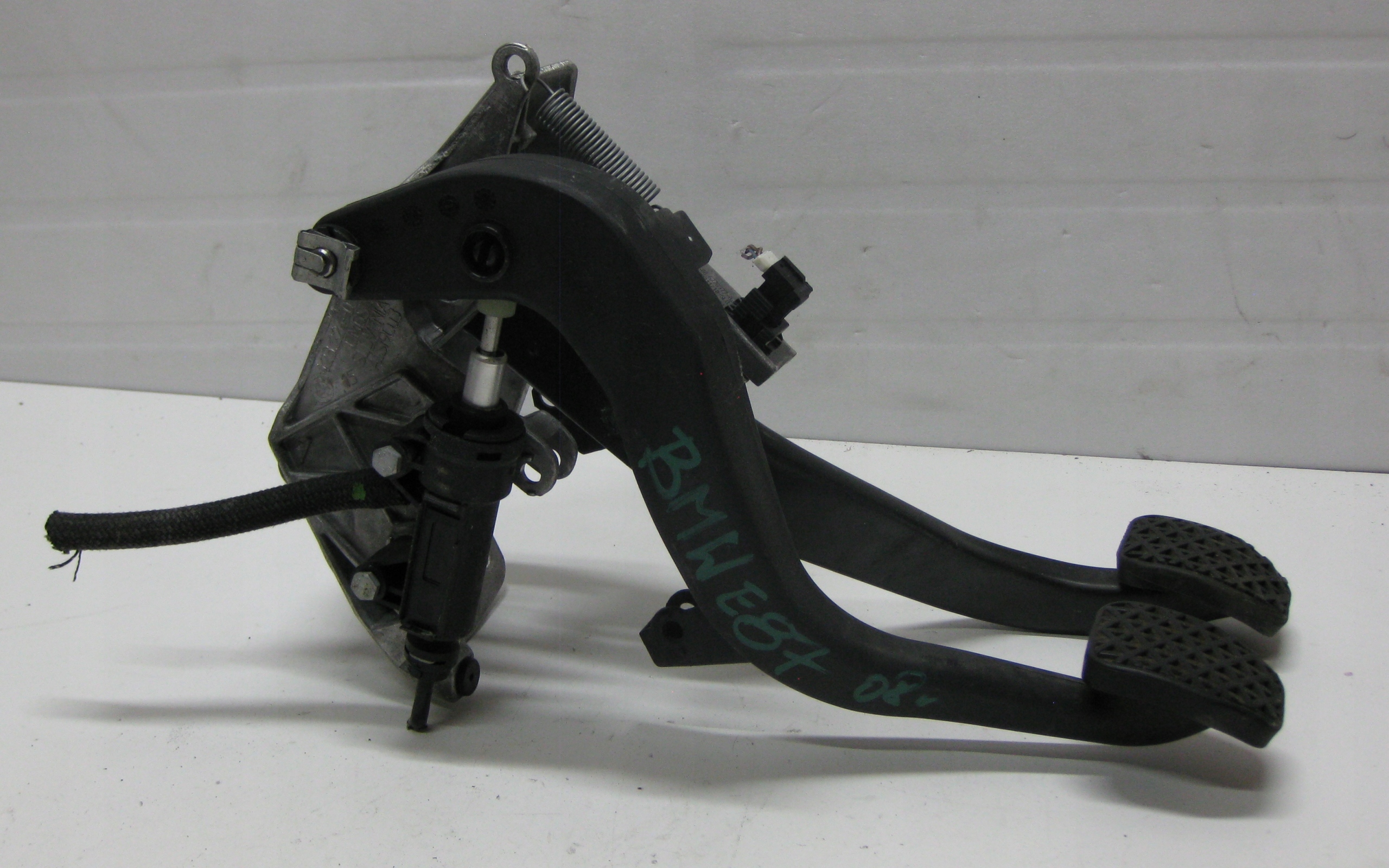 BMW E87 08R Kupplungspedal Bremse 6778977