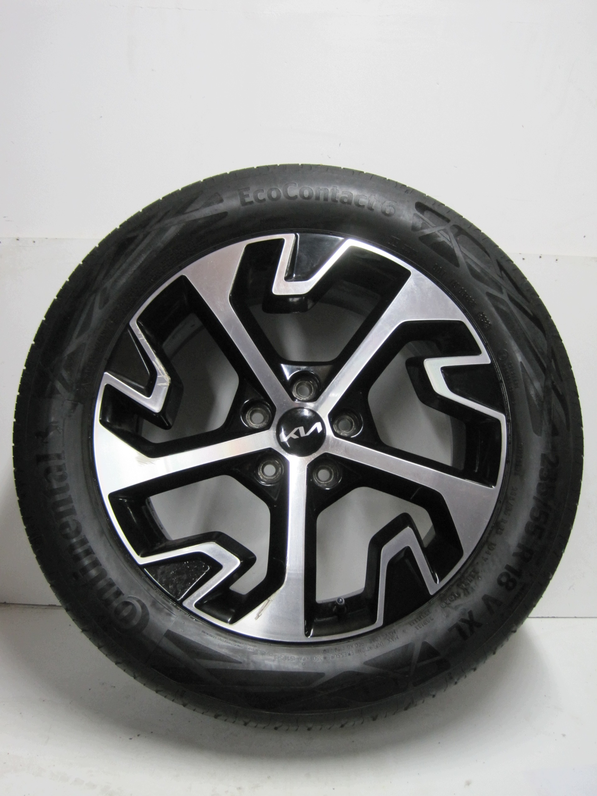 wheels discs tyres Kia Sportage V R18 5MM