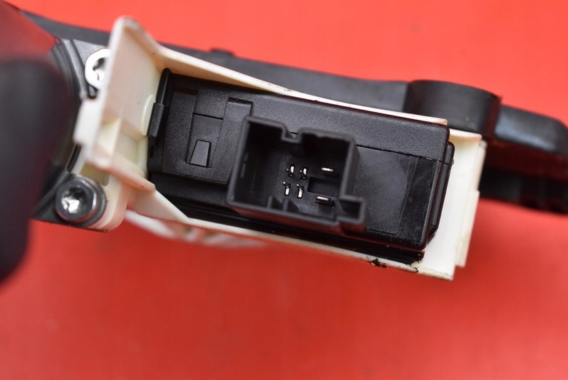 window regulator right front EU 8K0837462 AUDI A4 B8 07-11