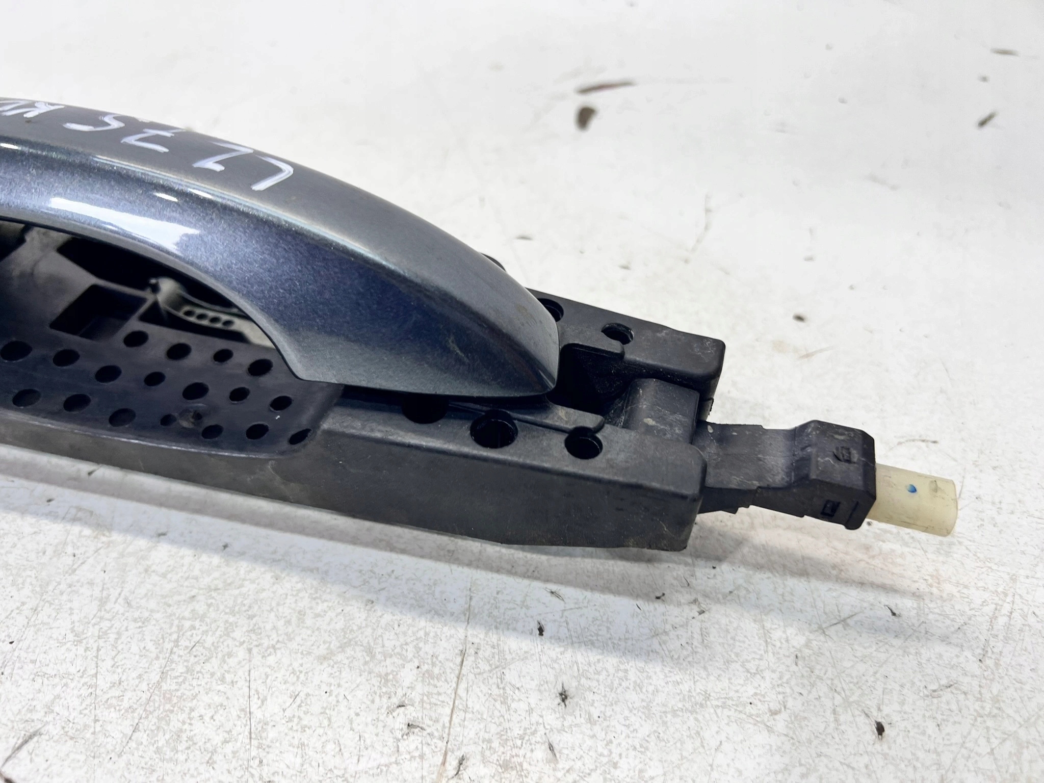 handle exterior door left rear part AUDI Q7 4M LZ7S 4M0837885A
