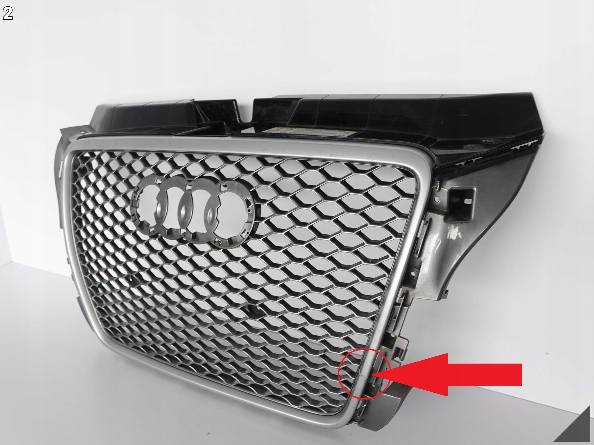 AUDI RS3 8P0 09-12 ZDERZAK GRILL ATRAPA PRZÓD Producent części Audi OE