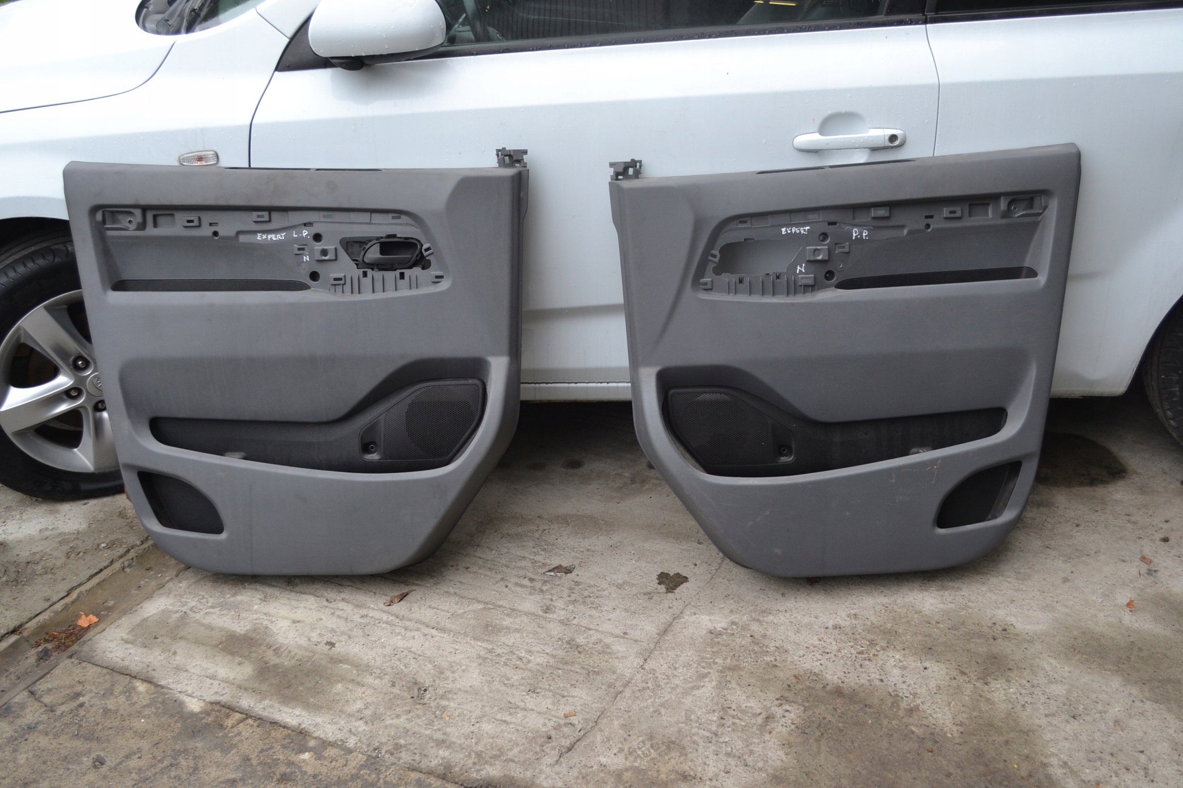 upholstery door front left right CITROEN JUMPY III PEUGEOT EXPERT III