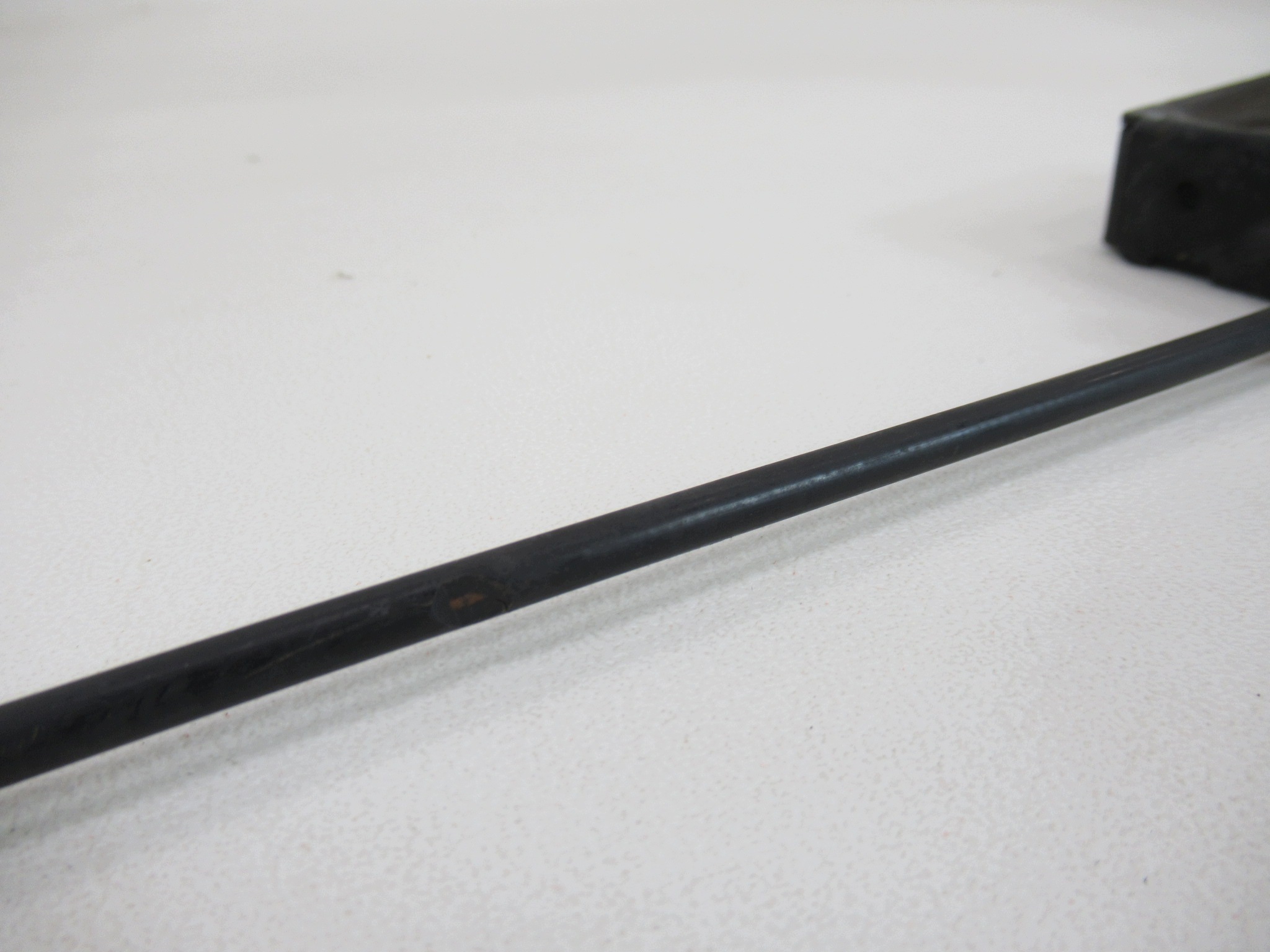 Câble de la Serrure pour l’ouverture du capot BMW e60 e61 Berline KOMBI