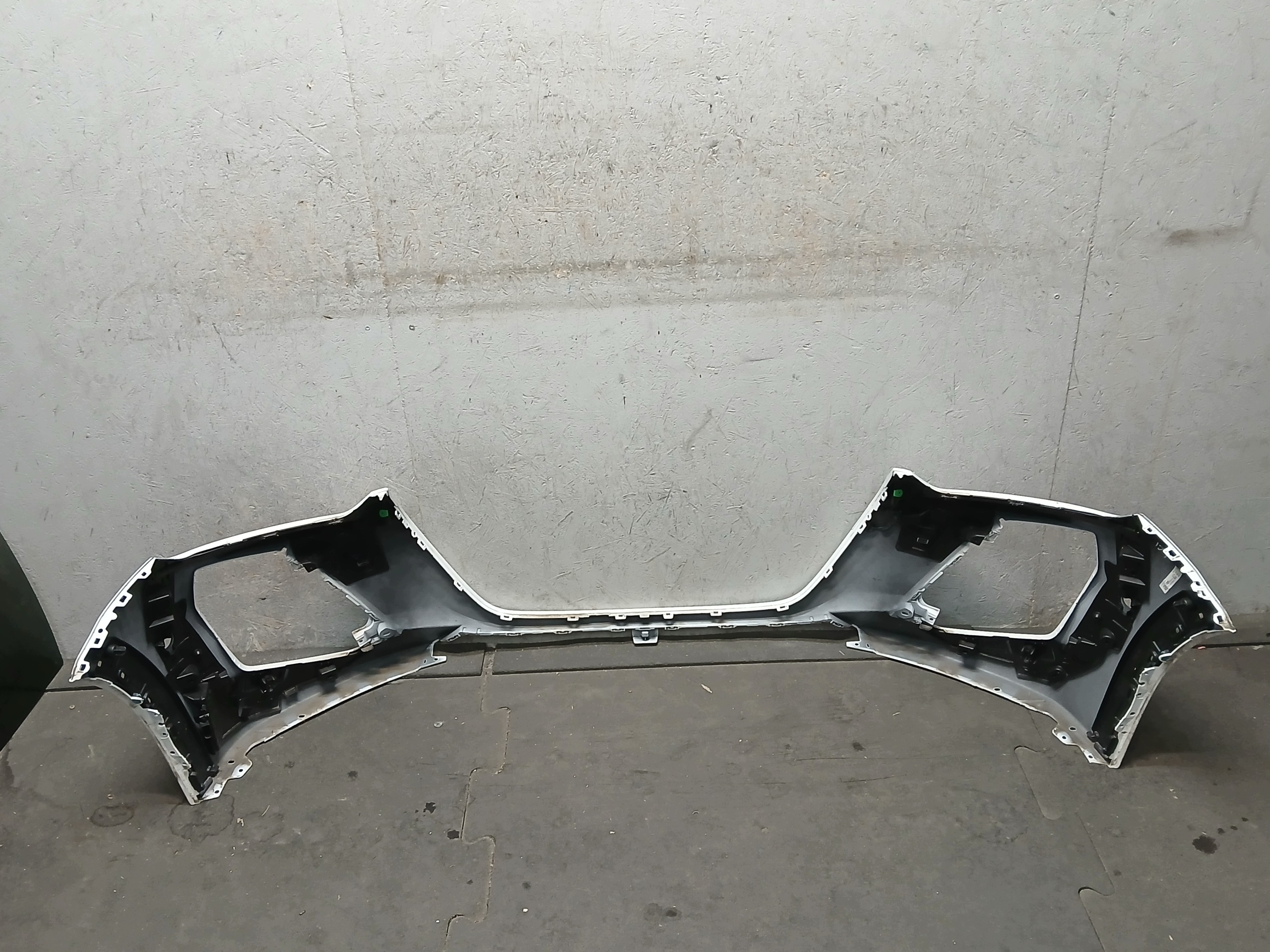 bumper front PEUGEOT 208 II 2 GT LIFT