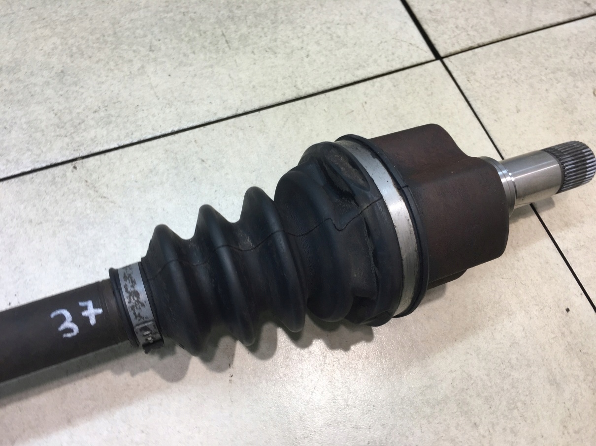 semi-axis left short. FIAT ULYSSE II 2.2 JTD