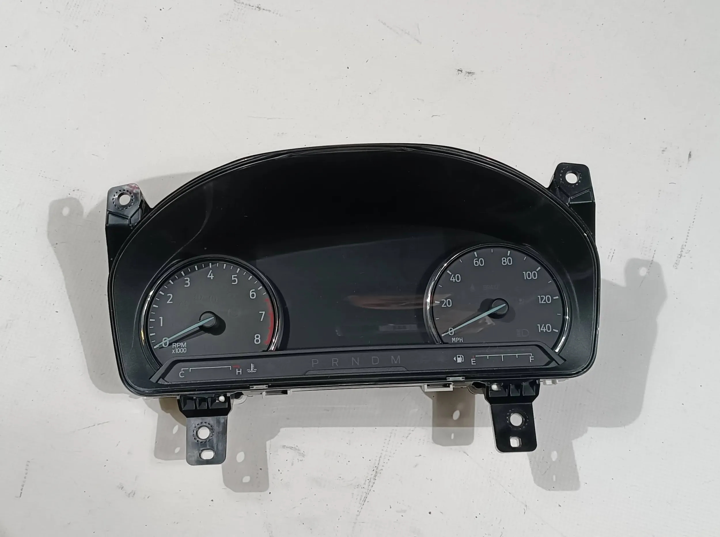 dials dials display LCD Ford Explorer VI 2020