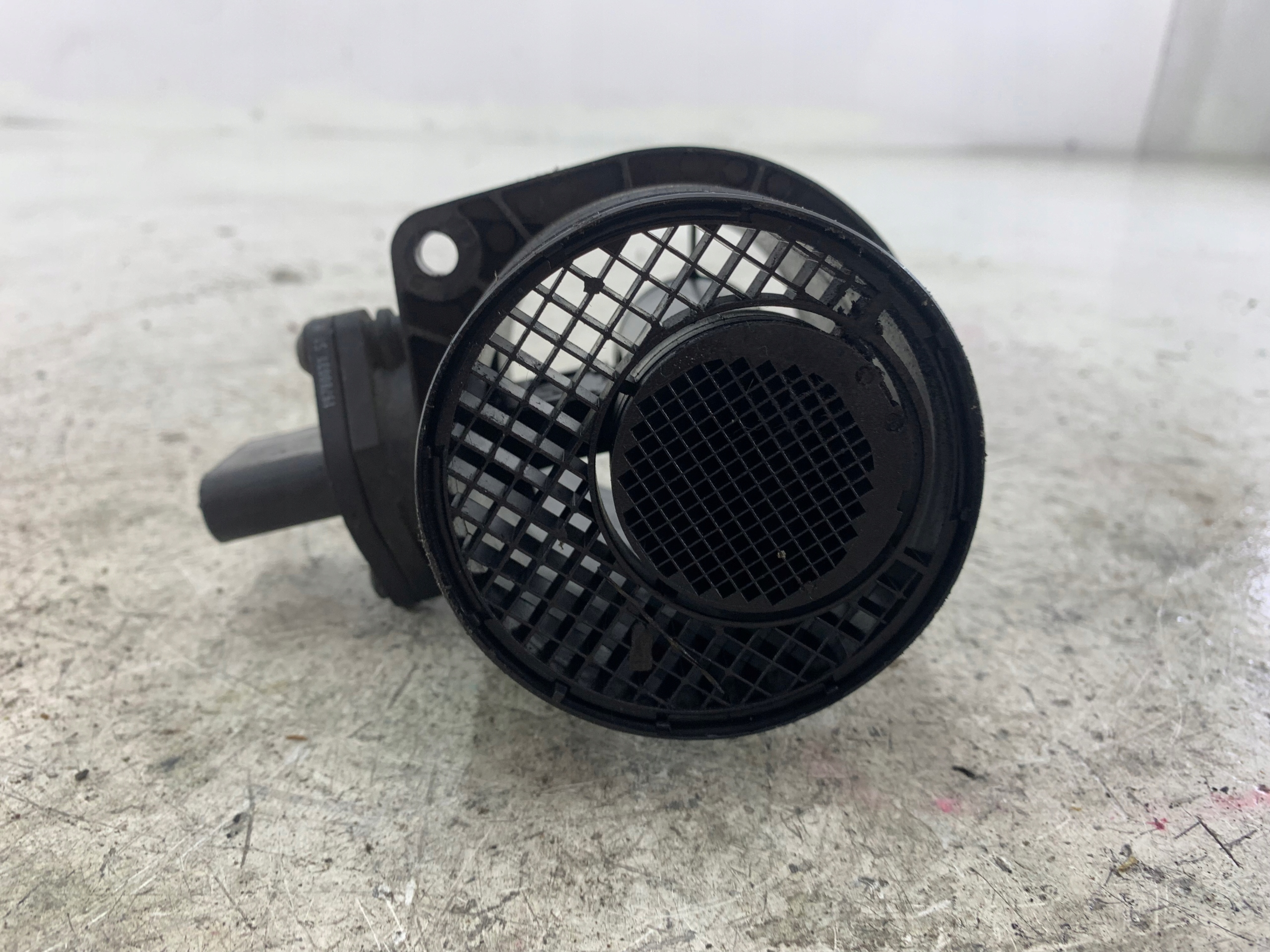 AUDI A4 B7 2.0 TDI flow meter 074906461B