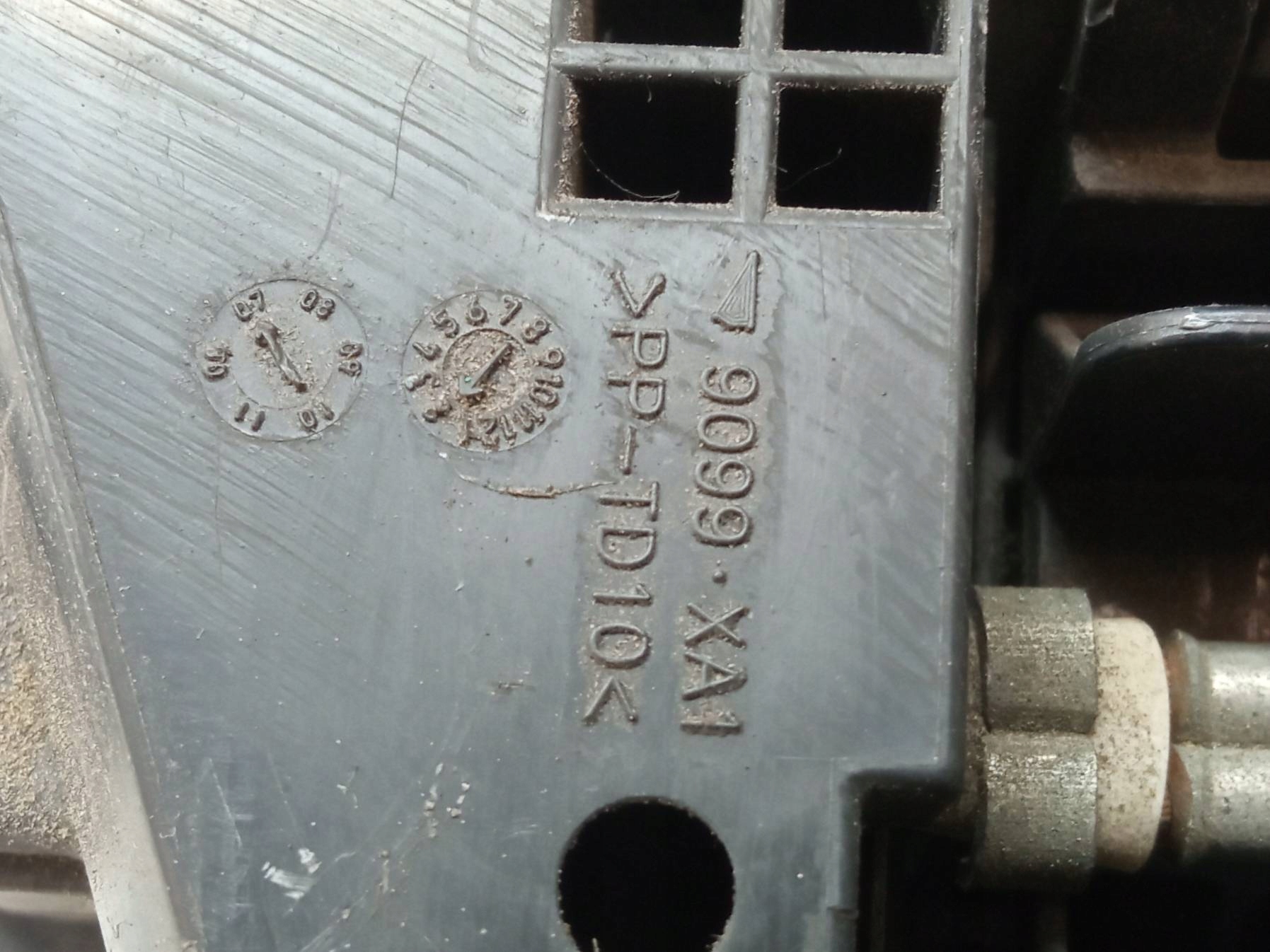 Module fusibles 82662-02190 Toyota Auris et (2006-2012)