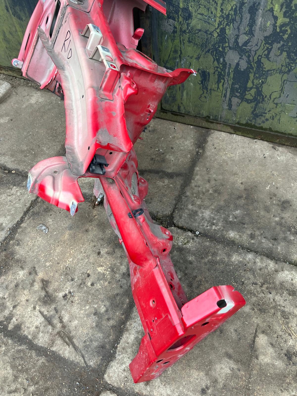 quarter quarter right front KIA RIO IV