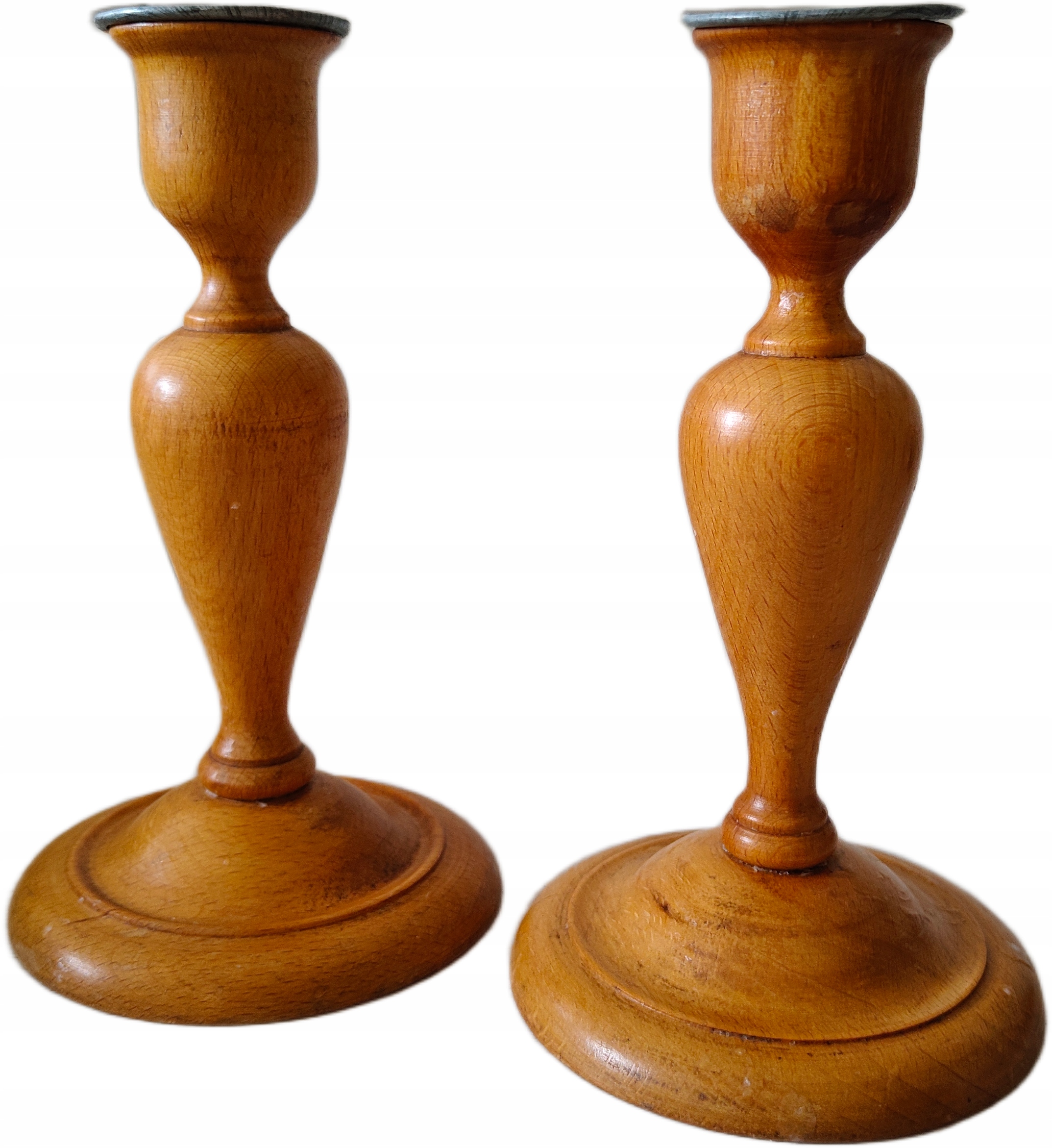 PARA DWÓCH DREWNIANYCH TOCZONYCH ŚWIECZNIKÓW 17 CM