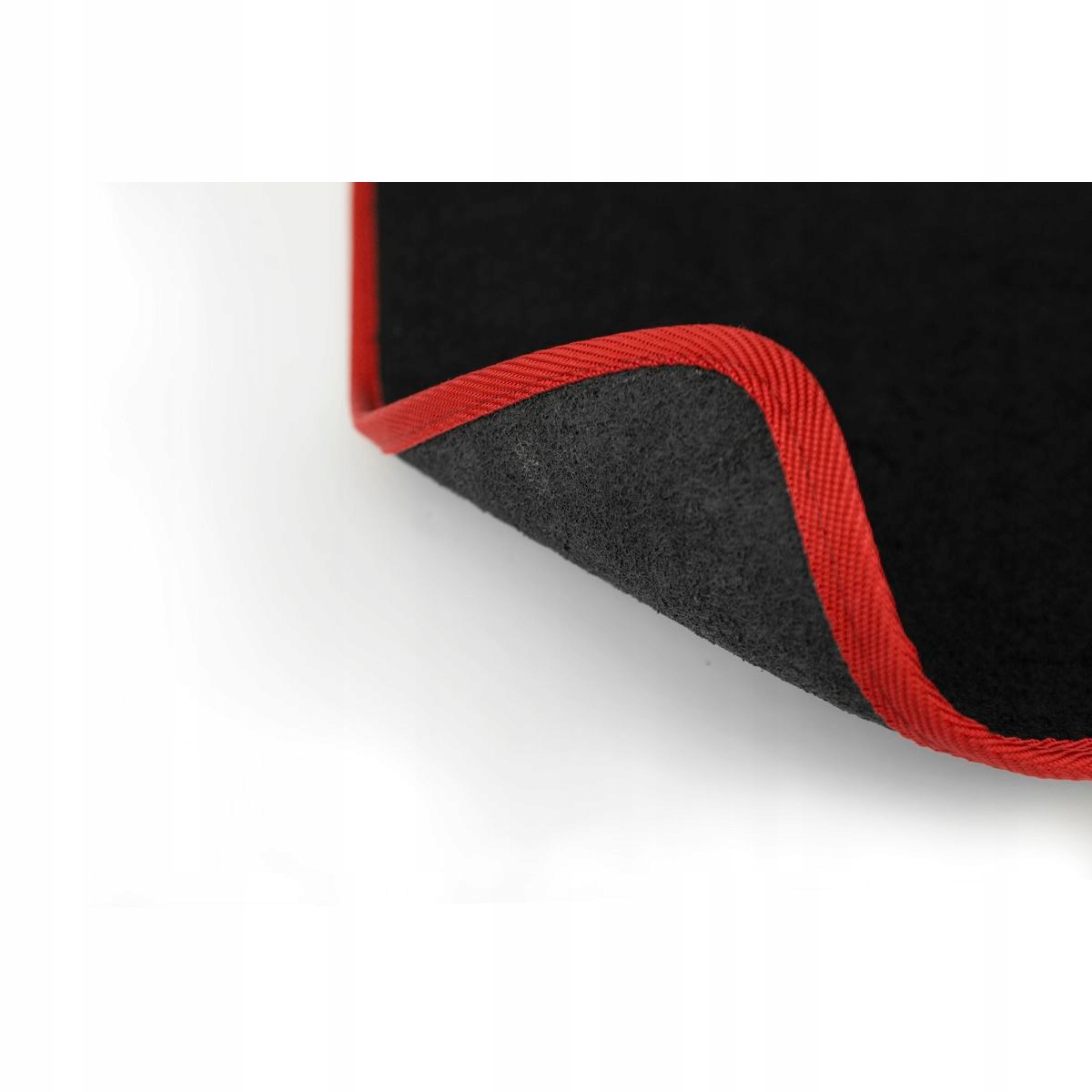 D3B82B F-CORE Dywaniki podłogowe F-CORE, kierowca + pasażer, ilość sztuk w Producent F-Core