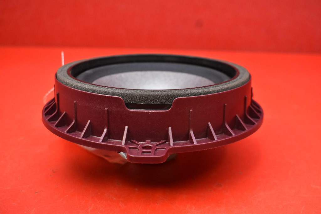 speaker left rear part 96340-CV100 KIA EV6 GT-LINE 21