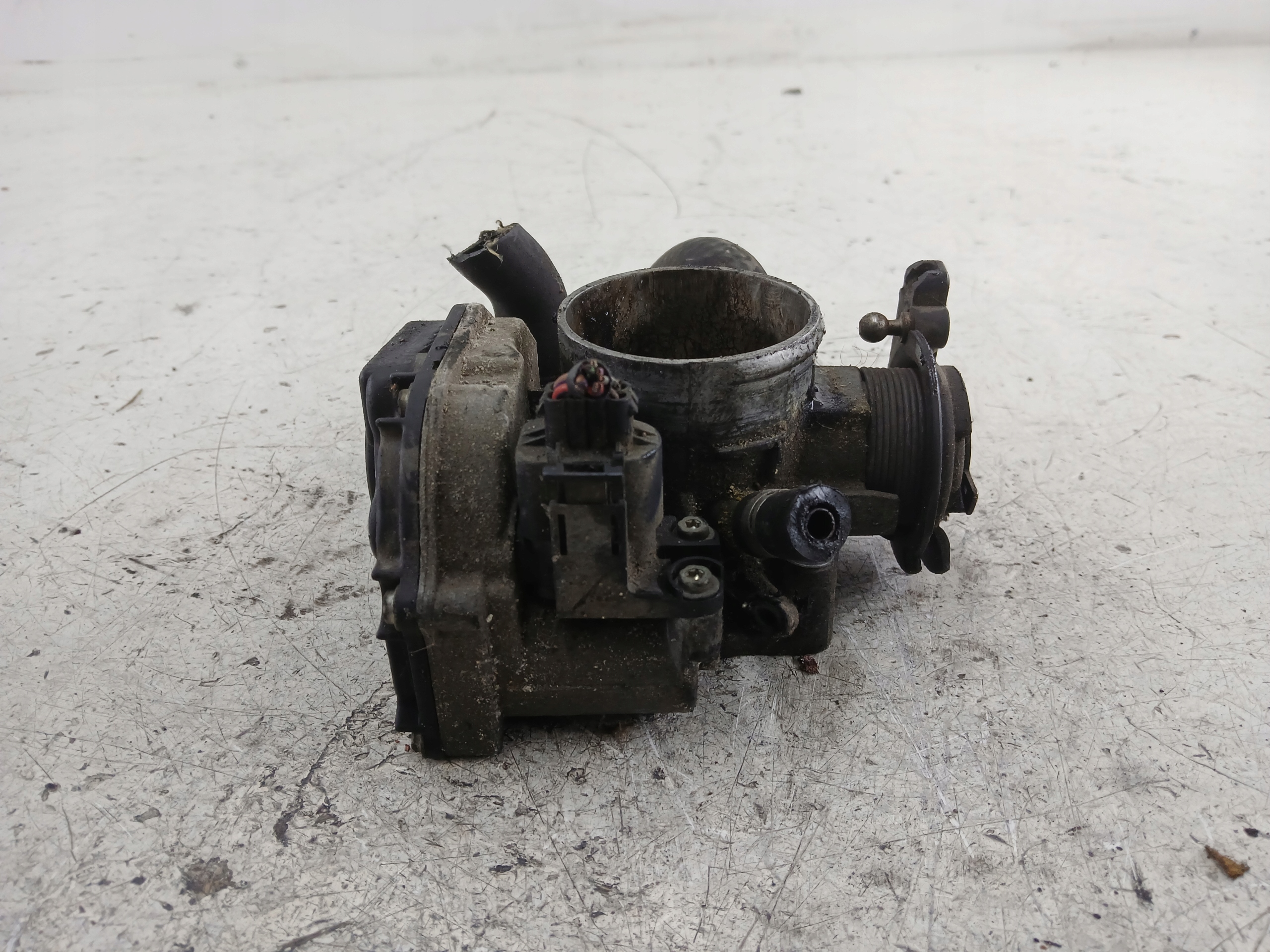 AUDI A4 B5 1.6 Valvola a farfalla 058133063H