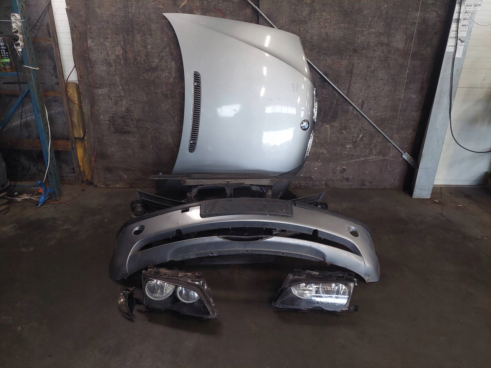 Complet Avant BMW E46 LIFT A08/7 SILBERGRAU METALLIC