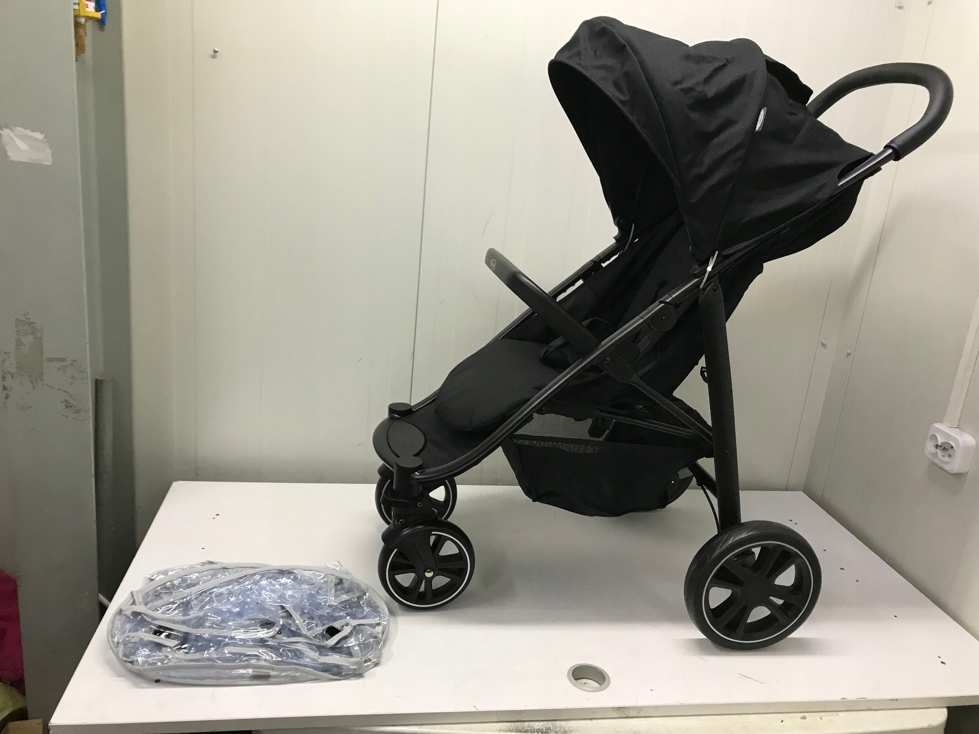 WÓZEK SPACEROWY MAŁY GRACO EEZEFOLD MIDNIGHT W460 Liczba kół 4