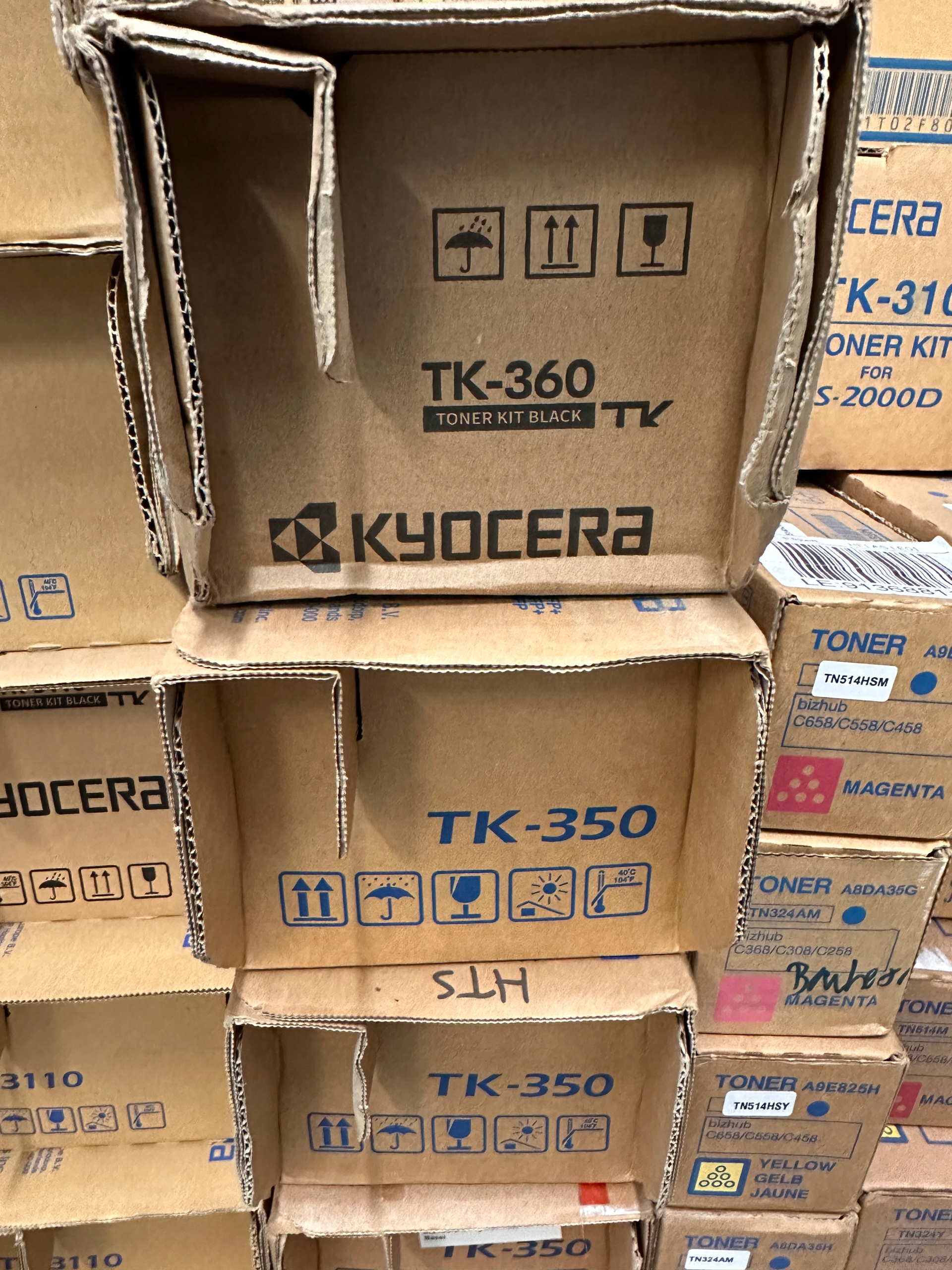 Originálny toner Kyocera TK-350 (TK350) (Čierny) pre FS-3140MFP